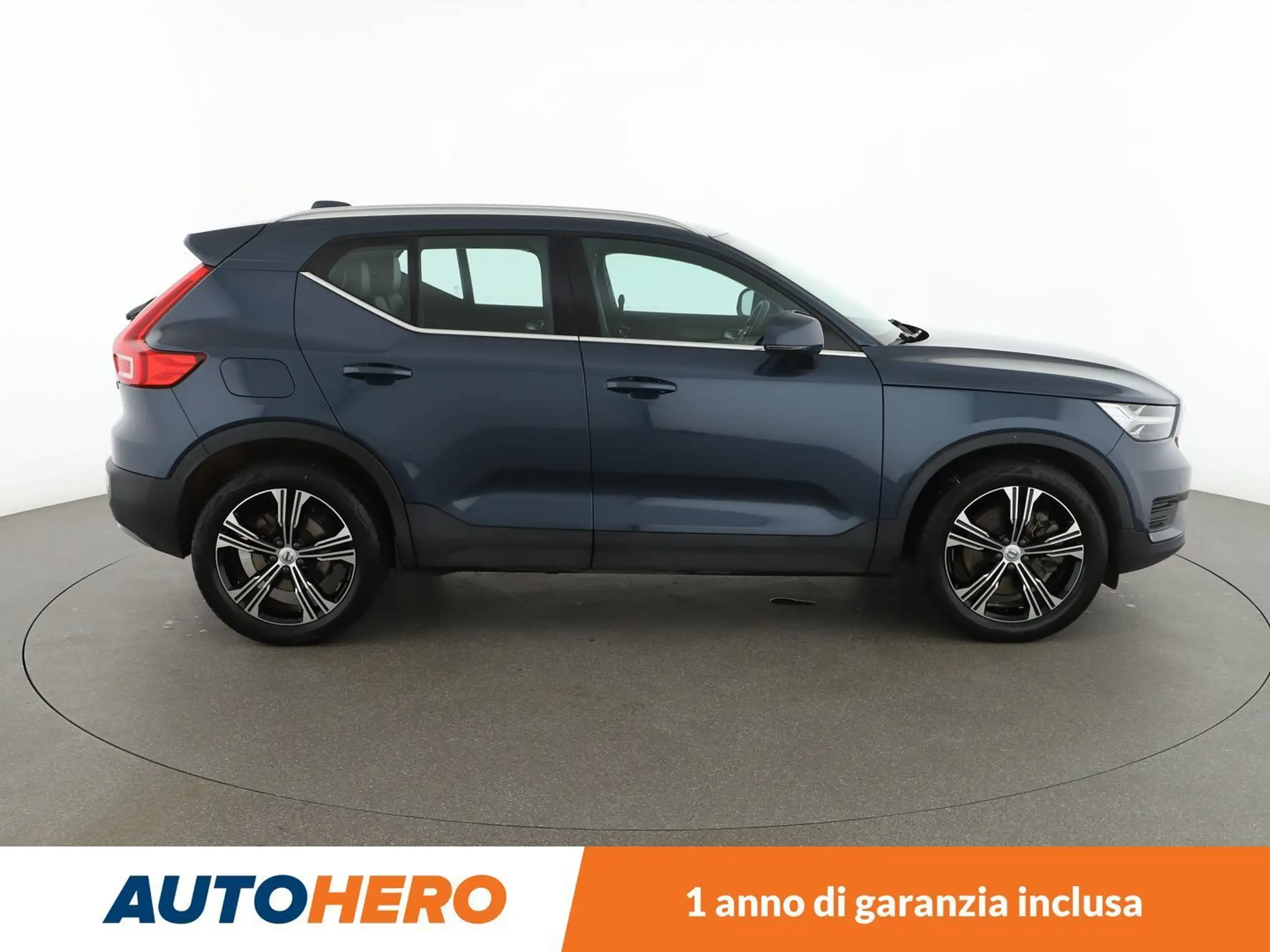 Volvo - XC40