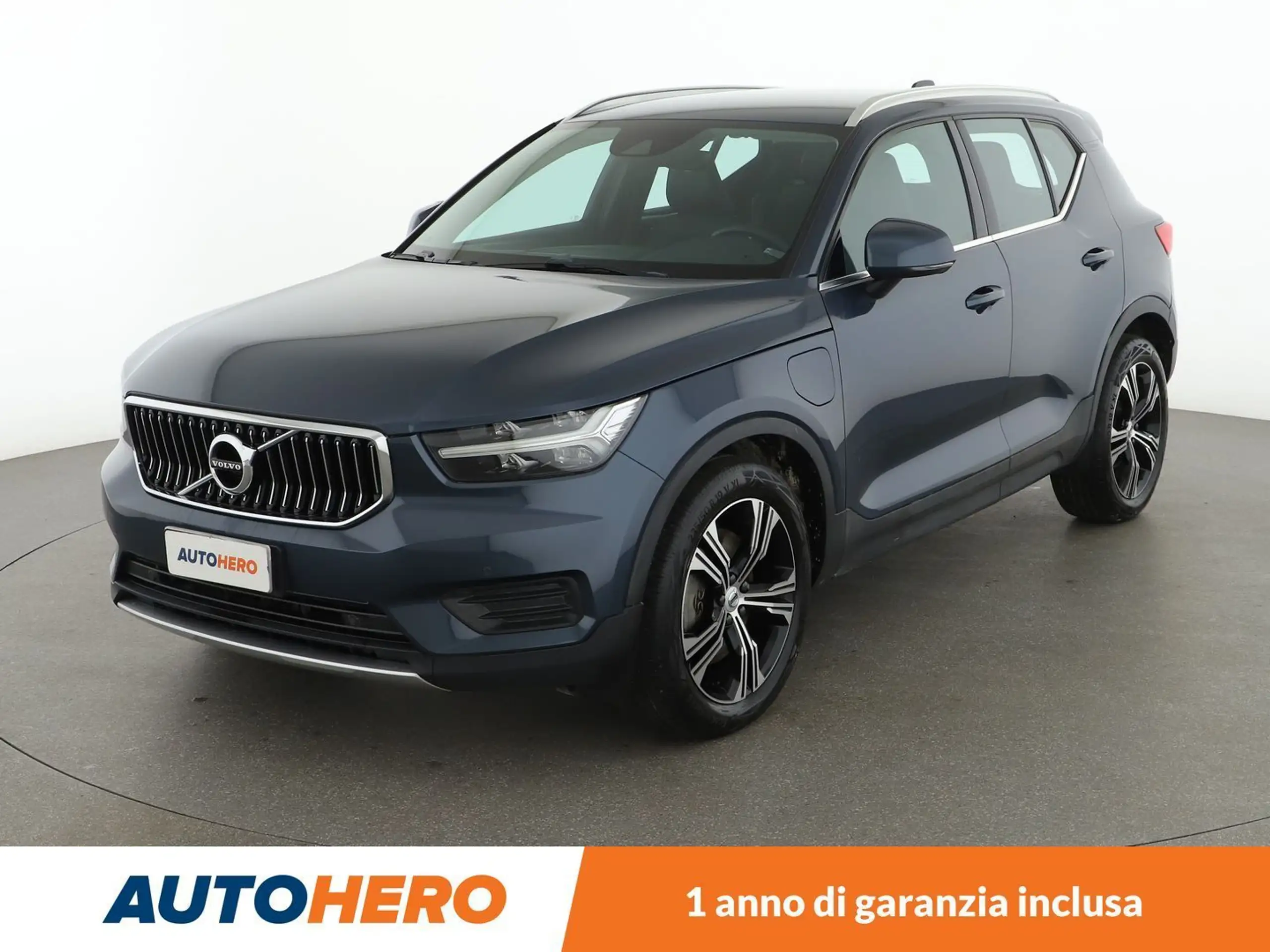 Volvo - XC40