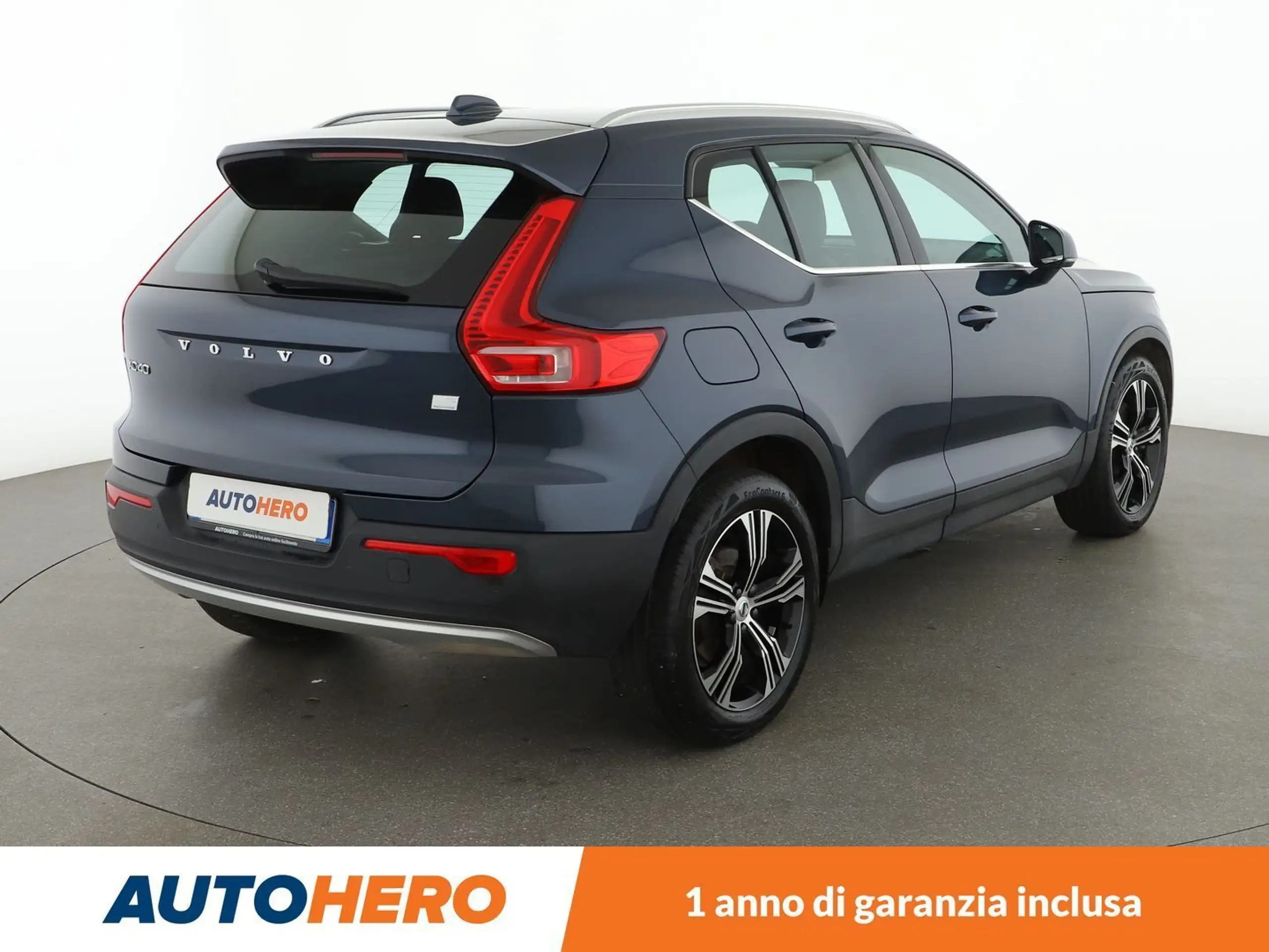 Volvo - XC40