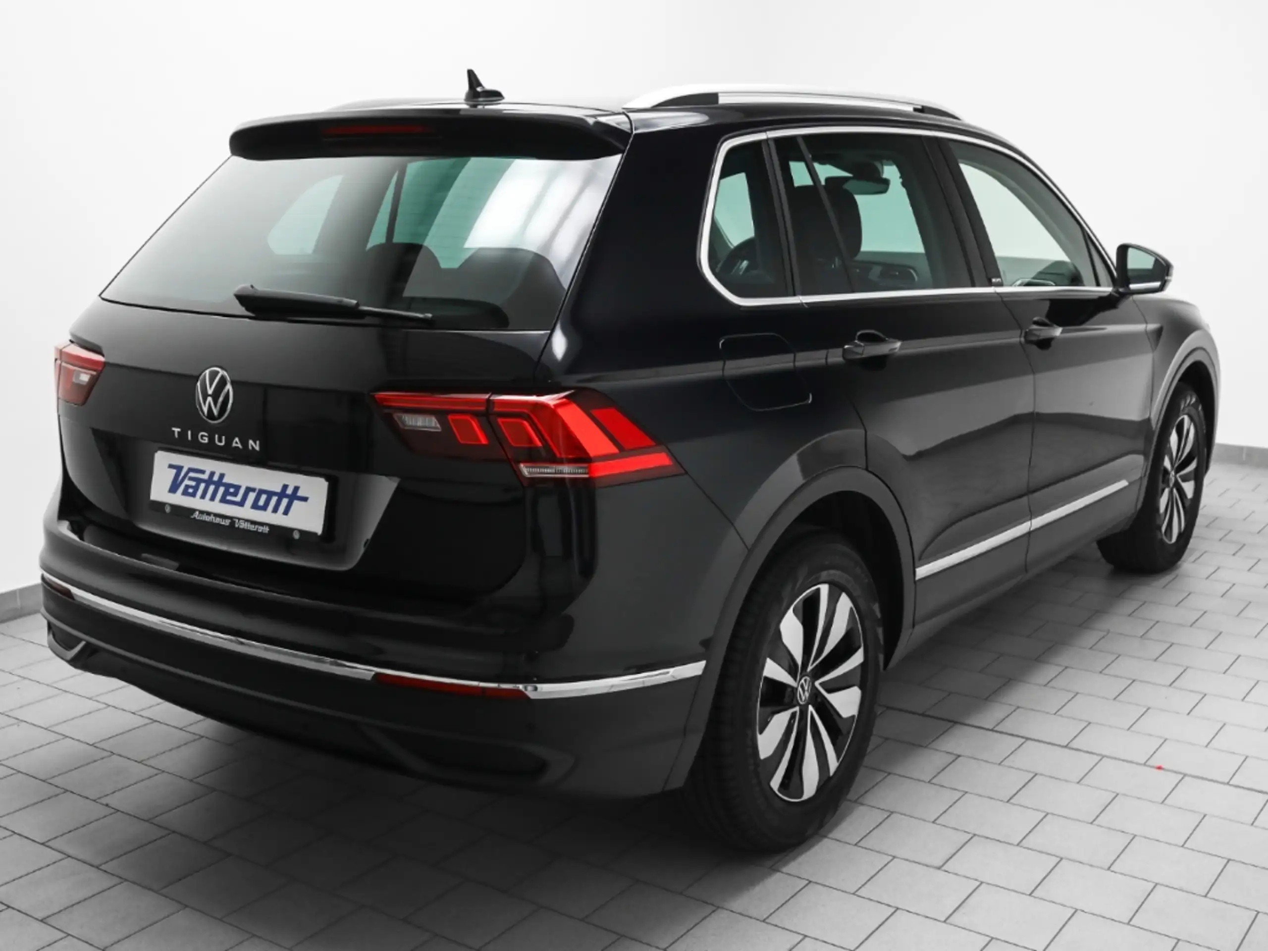 Volkswagen - Tiguan