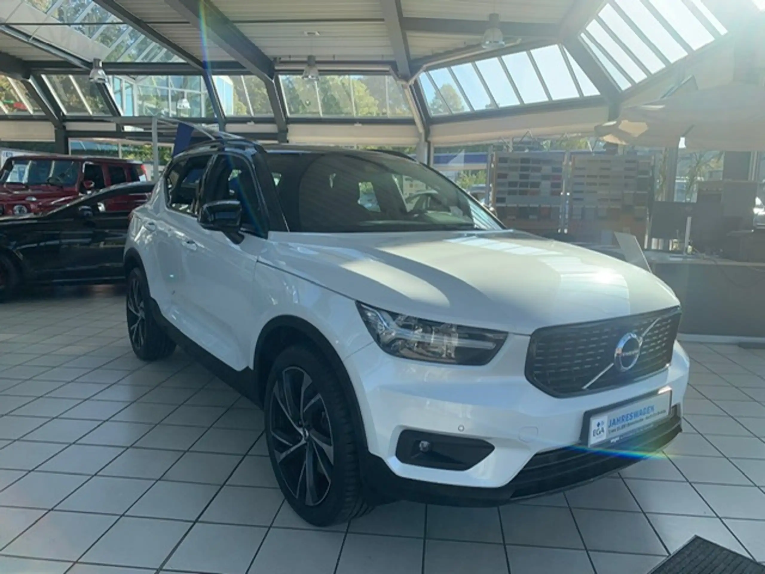 Volvo - XC40