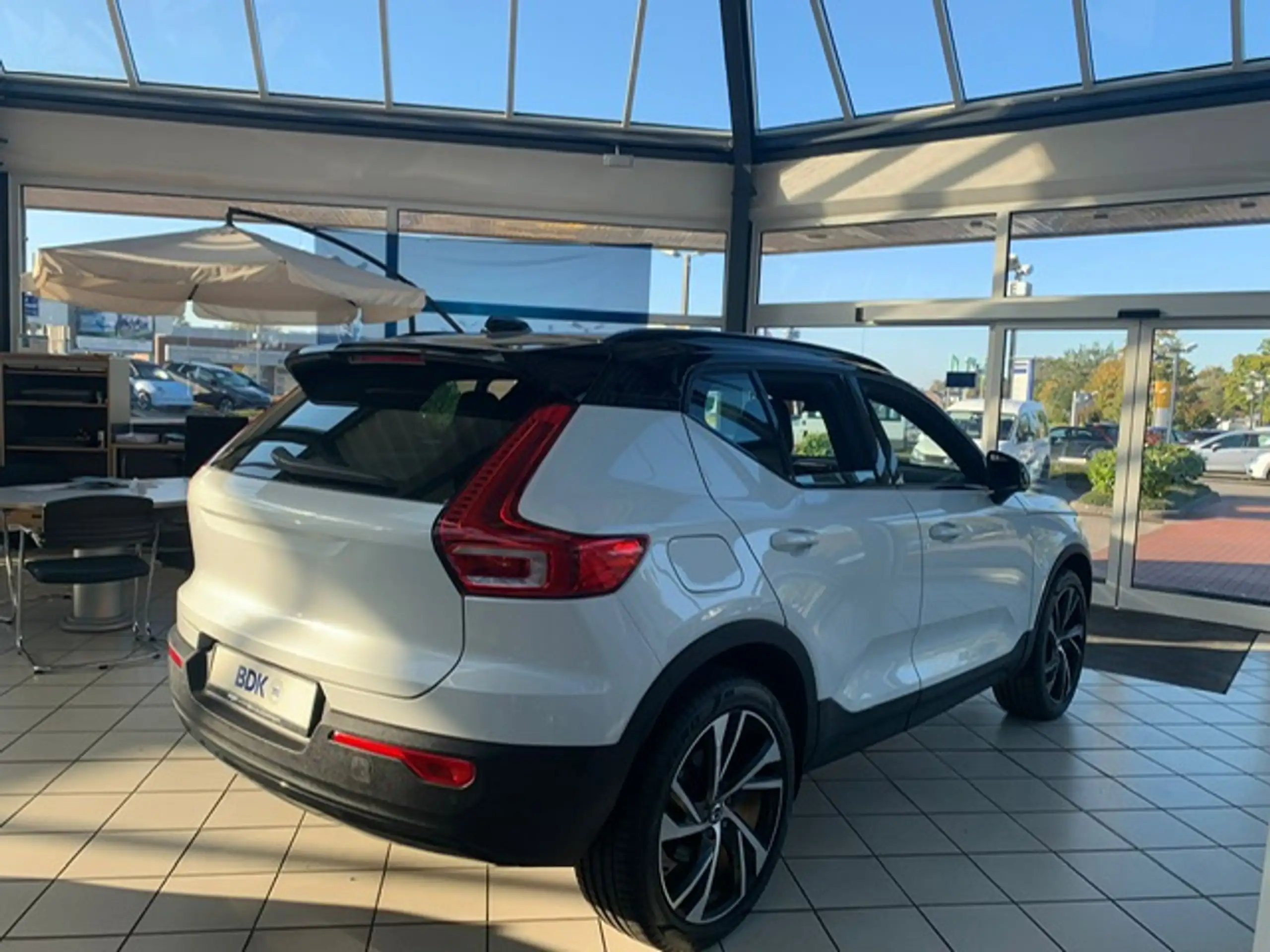 Volvo - XC40