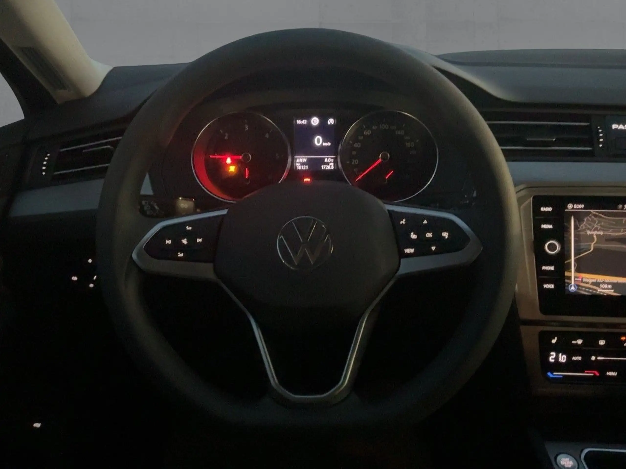 Volkswagen - Passat Variant