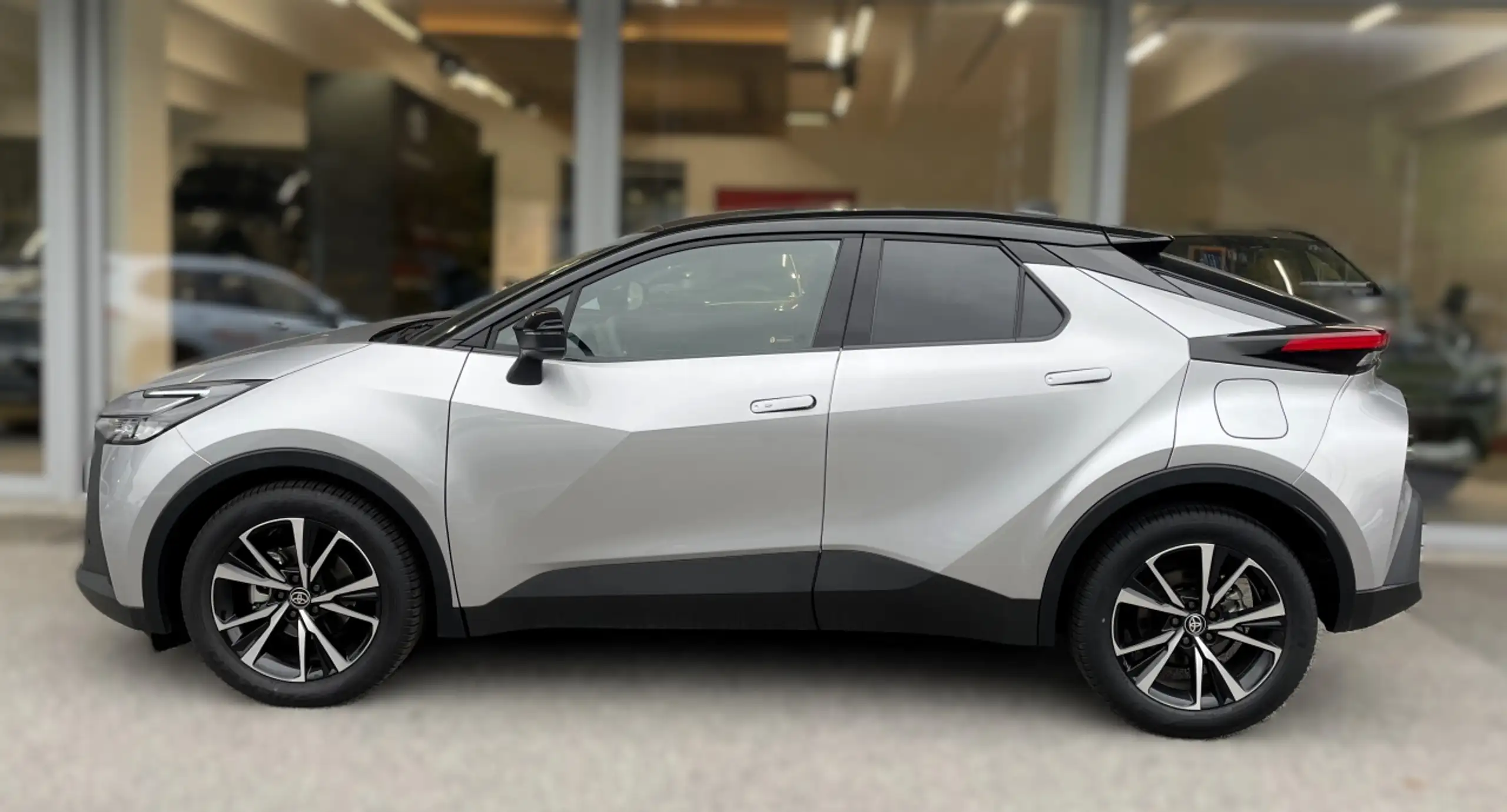 Toyota - C-HR