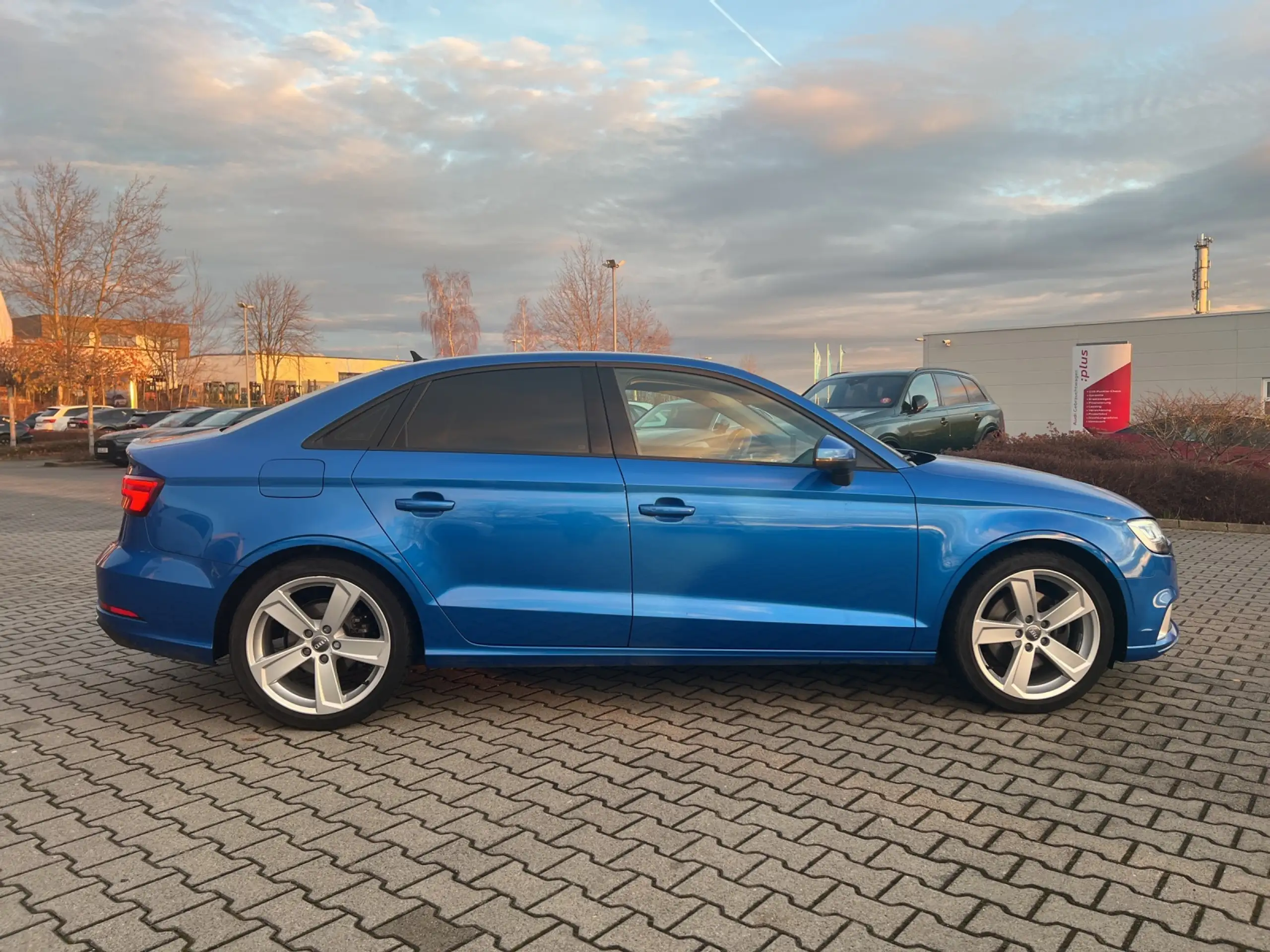 Audi - A3