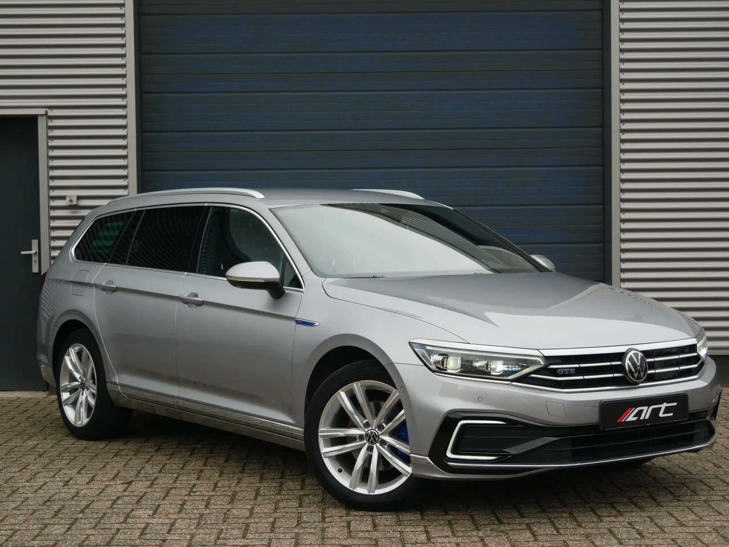 Volkswagen - Passat Variant