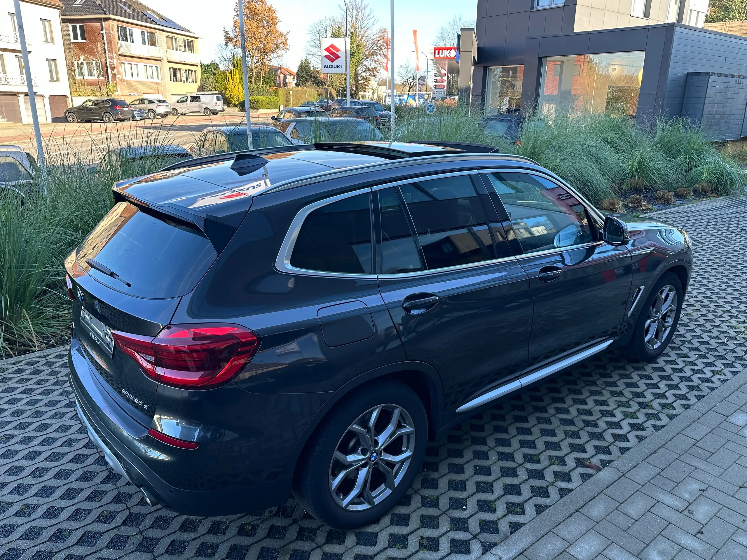 BMW - X3