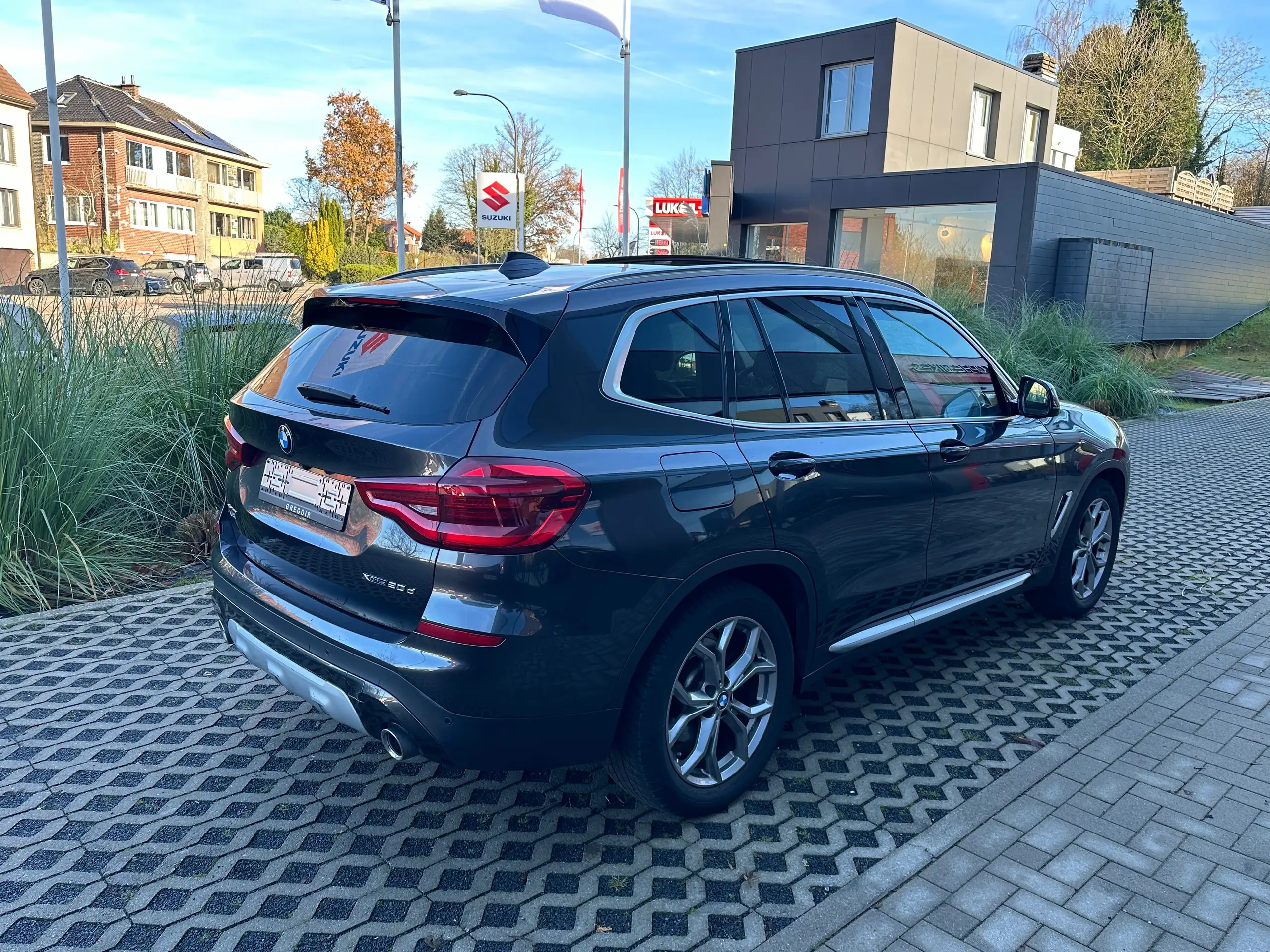 BMW - X3