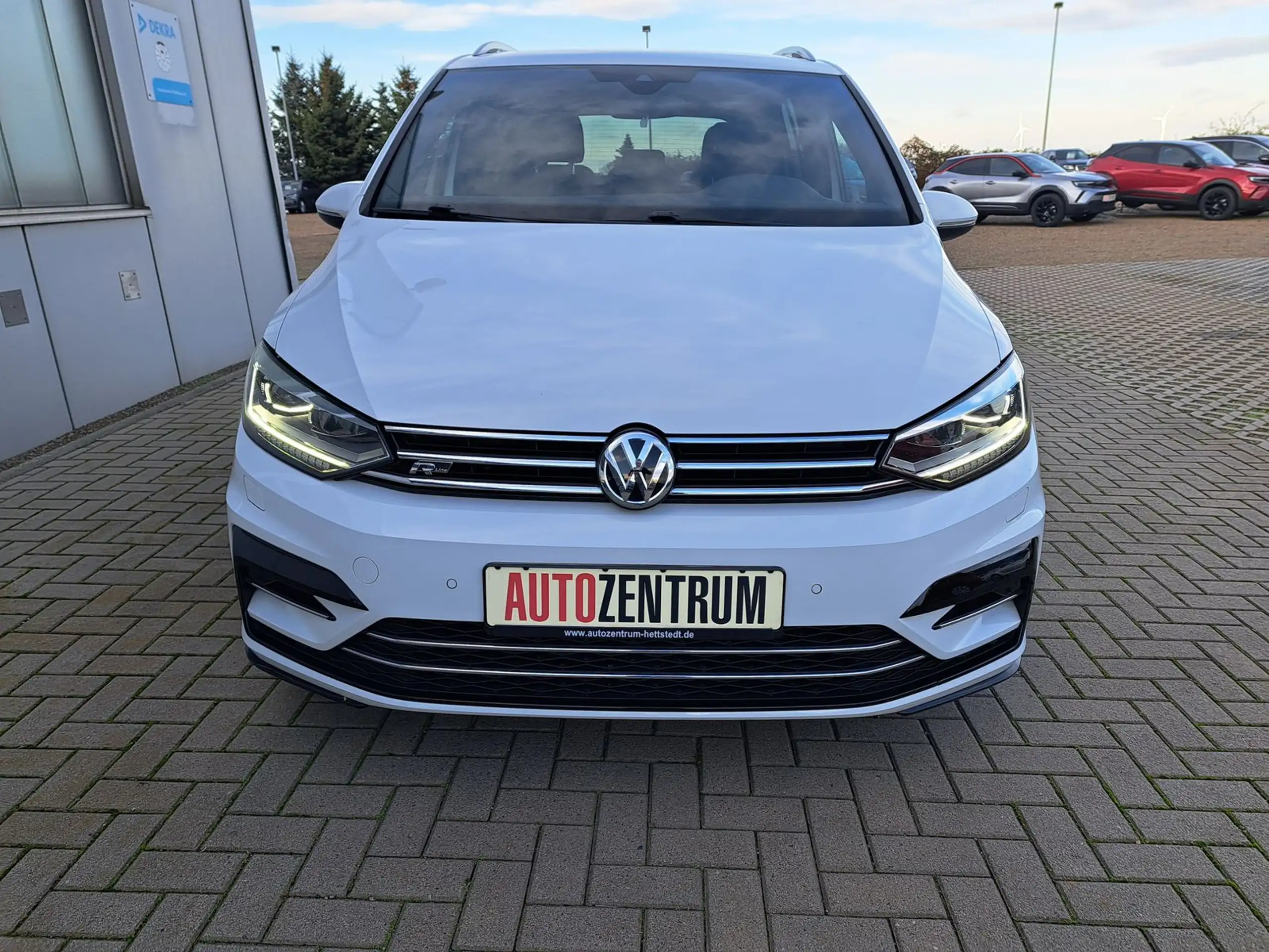 Volkswagen - Touran