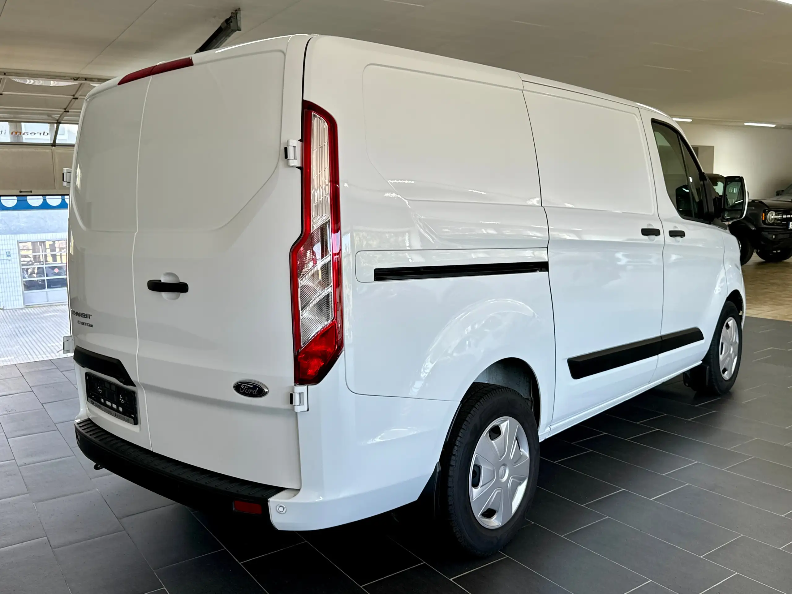 Ford - Transit Custom