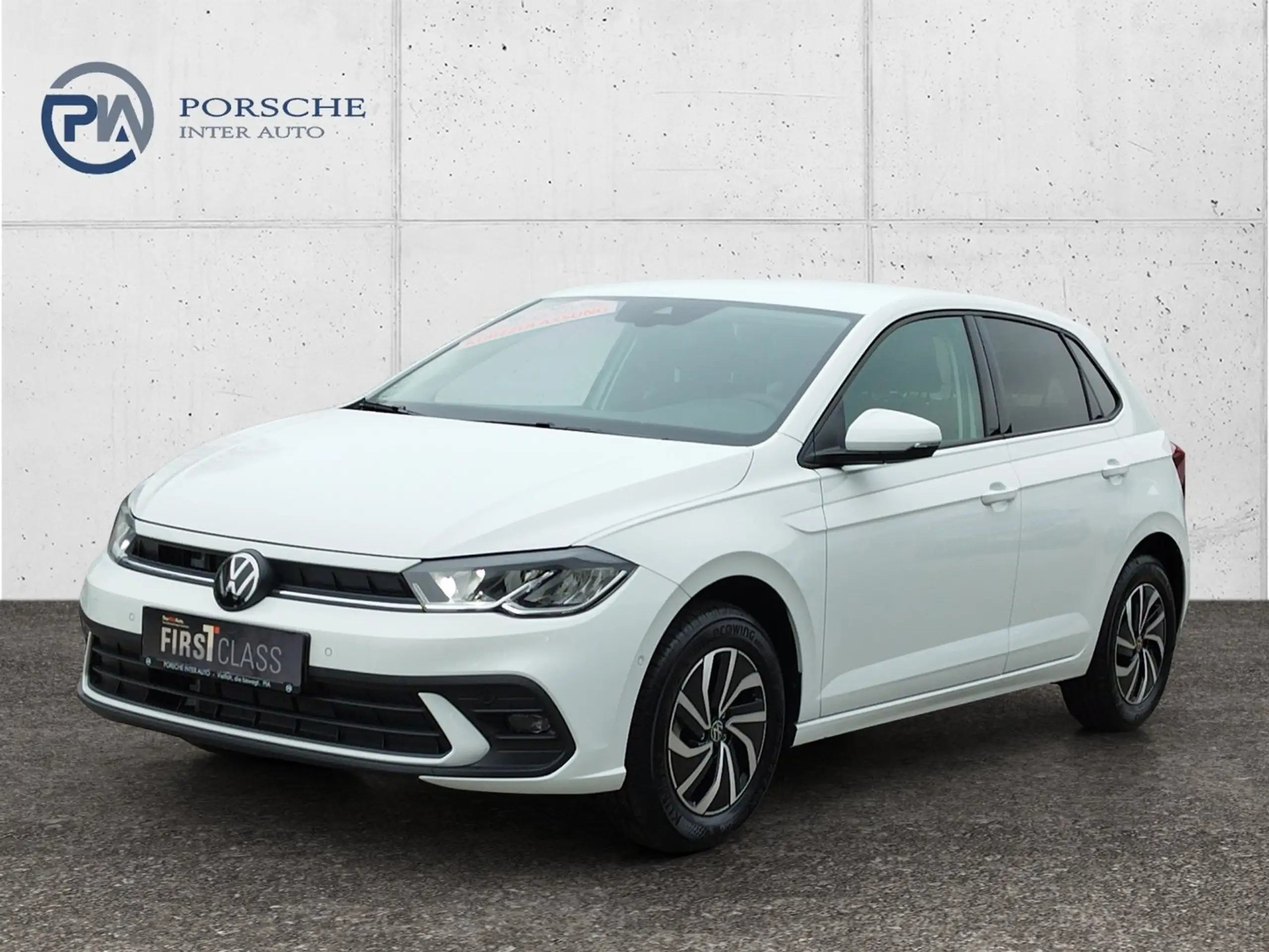 Volkswagen - Polo