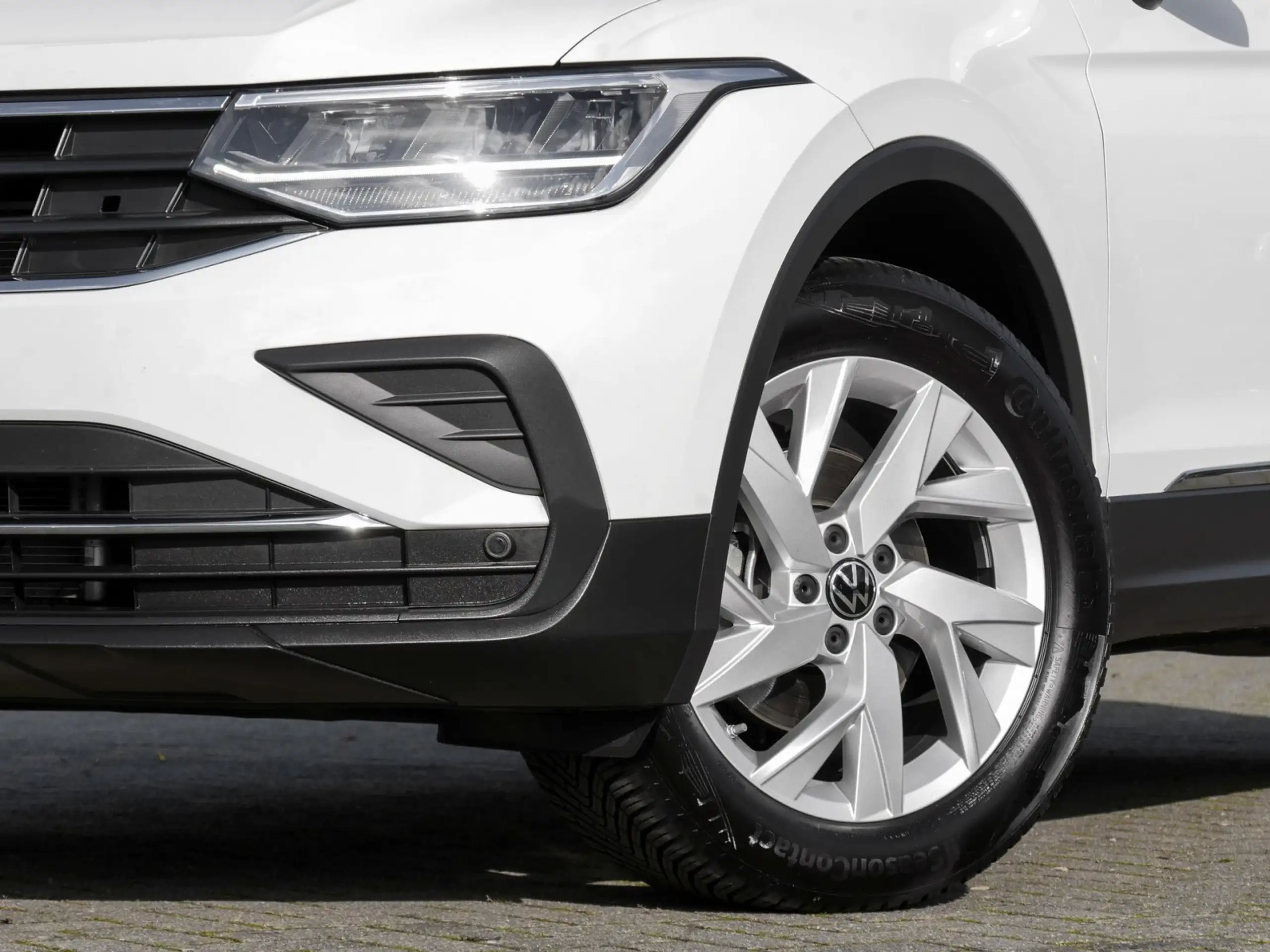 Volkswagen - Tiguan