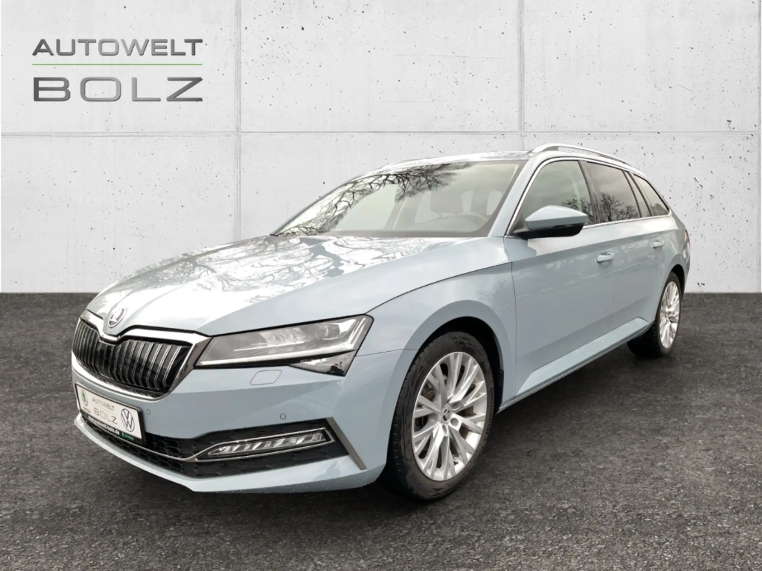 Skoda - Superb