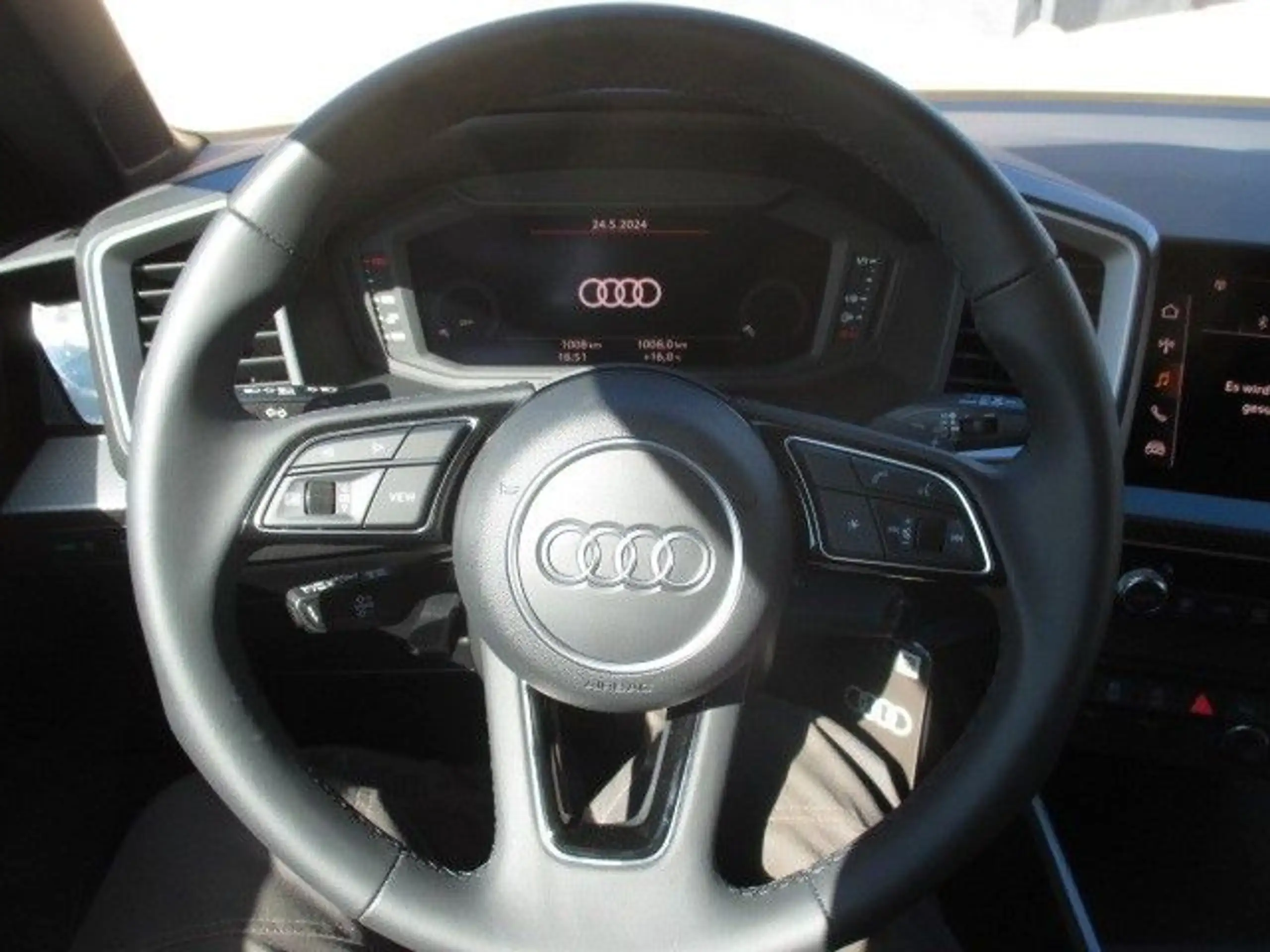 Audi - A1