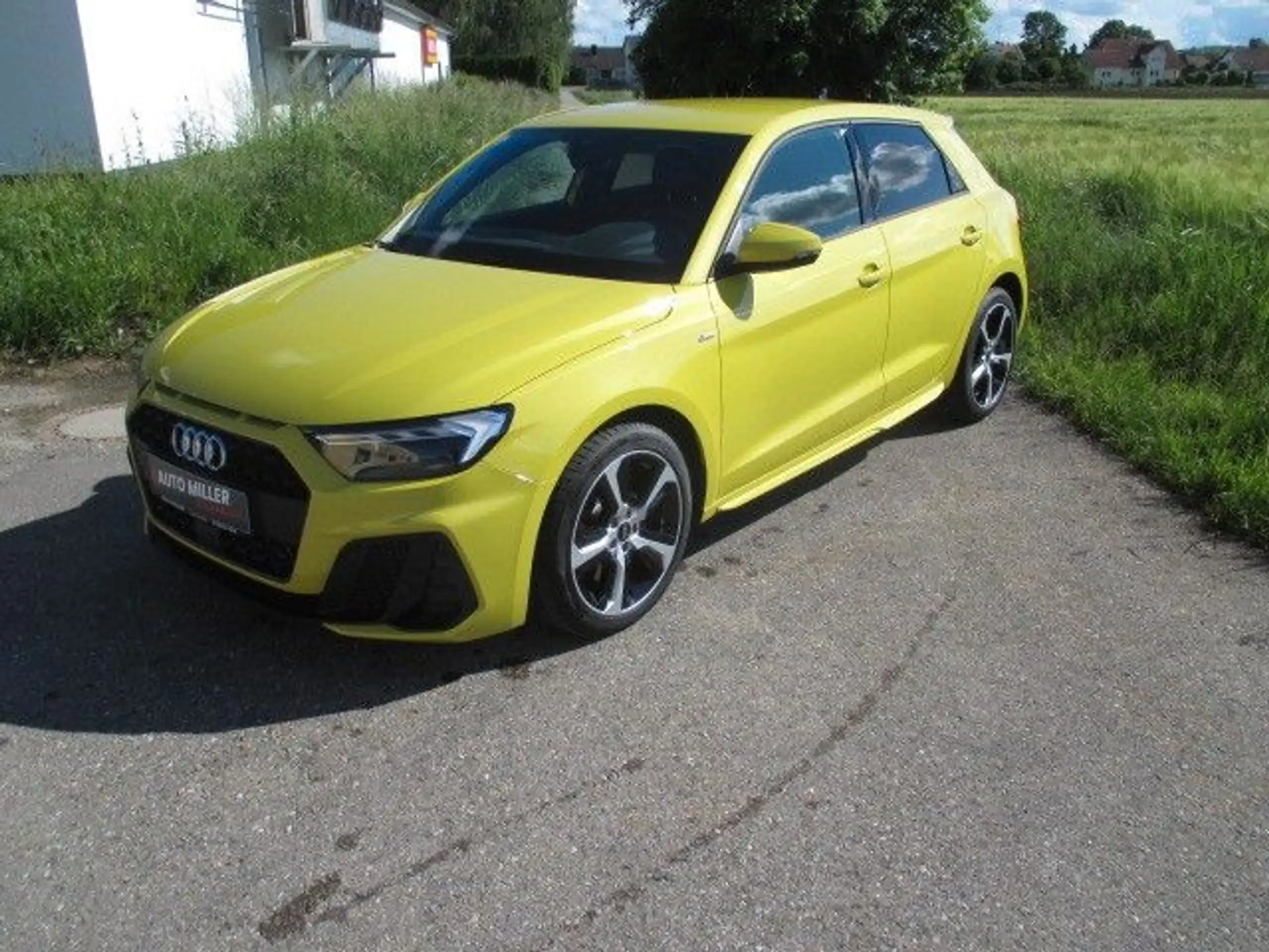 Audi A1 2023