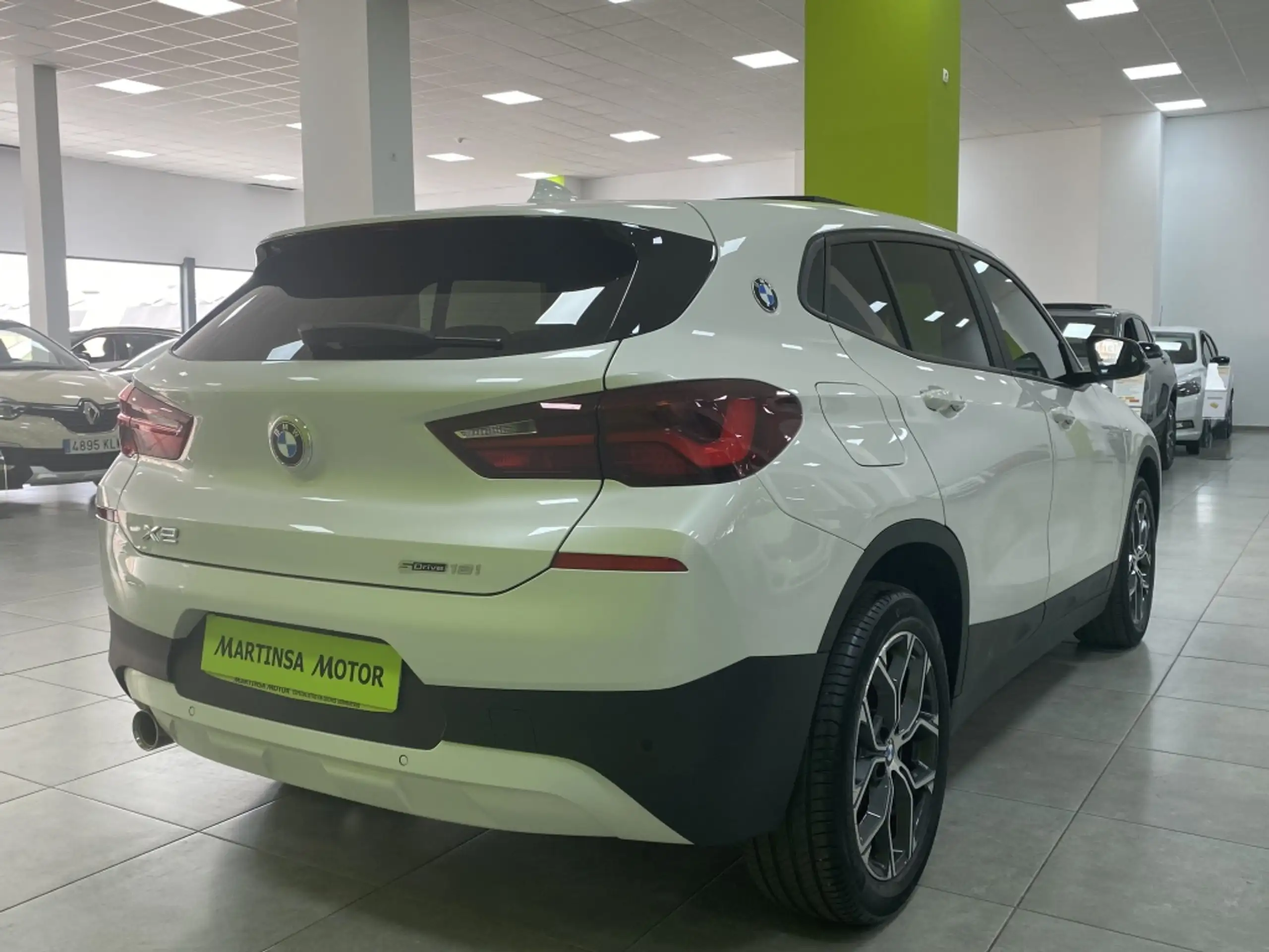 BMW - X2