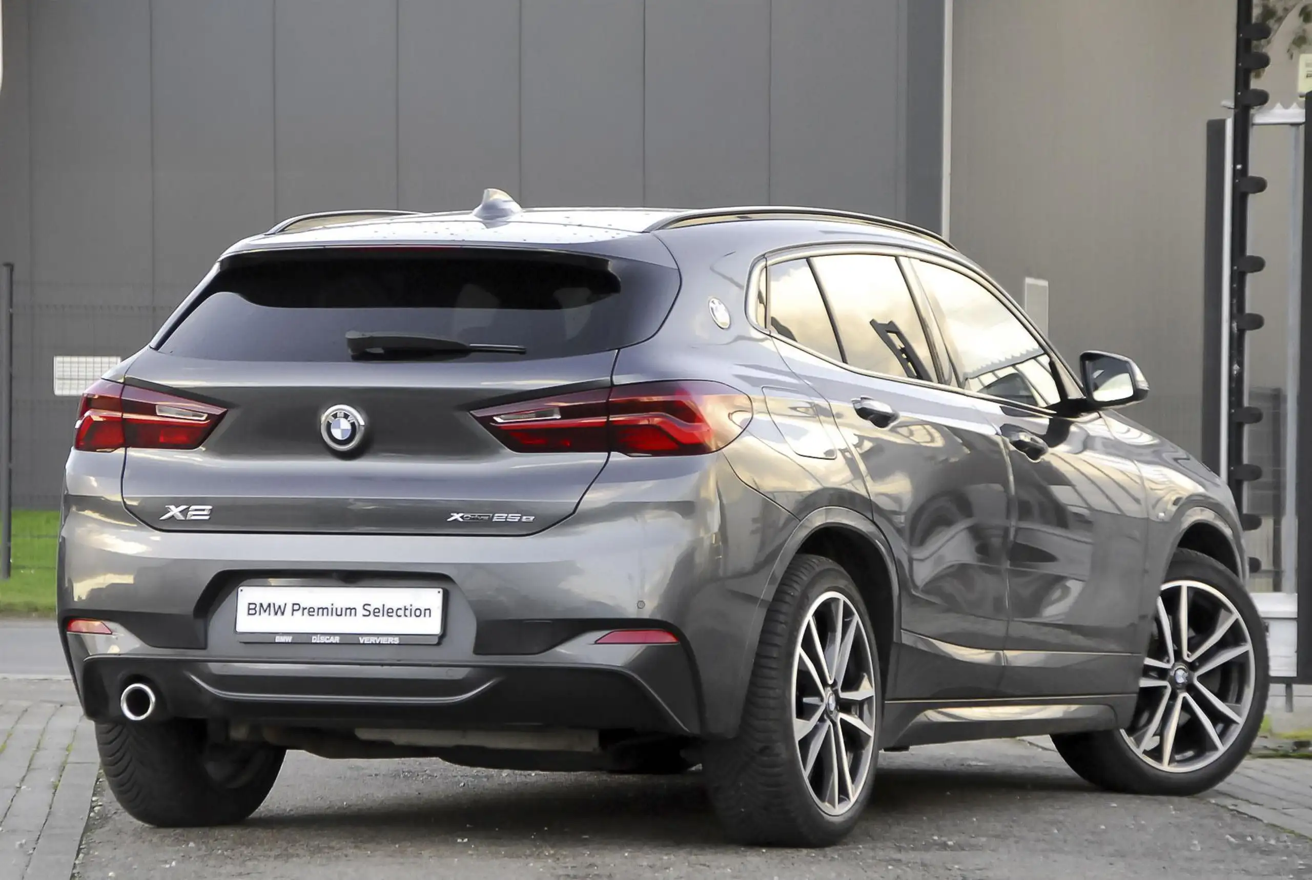 BMW - X2