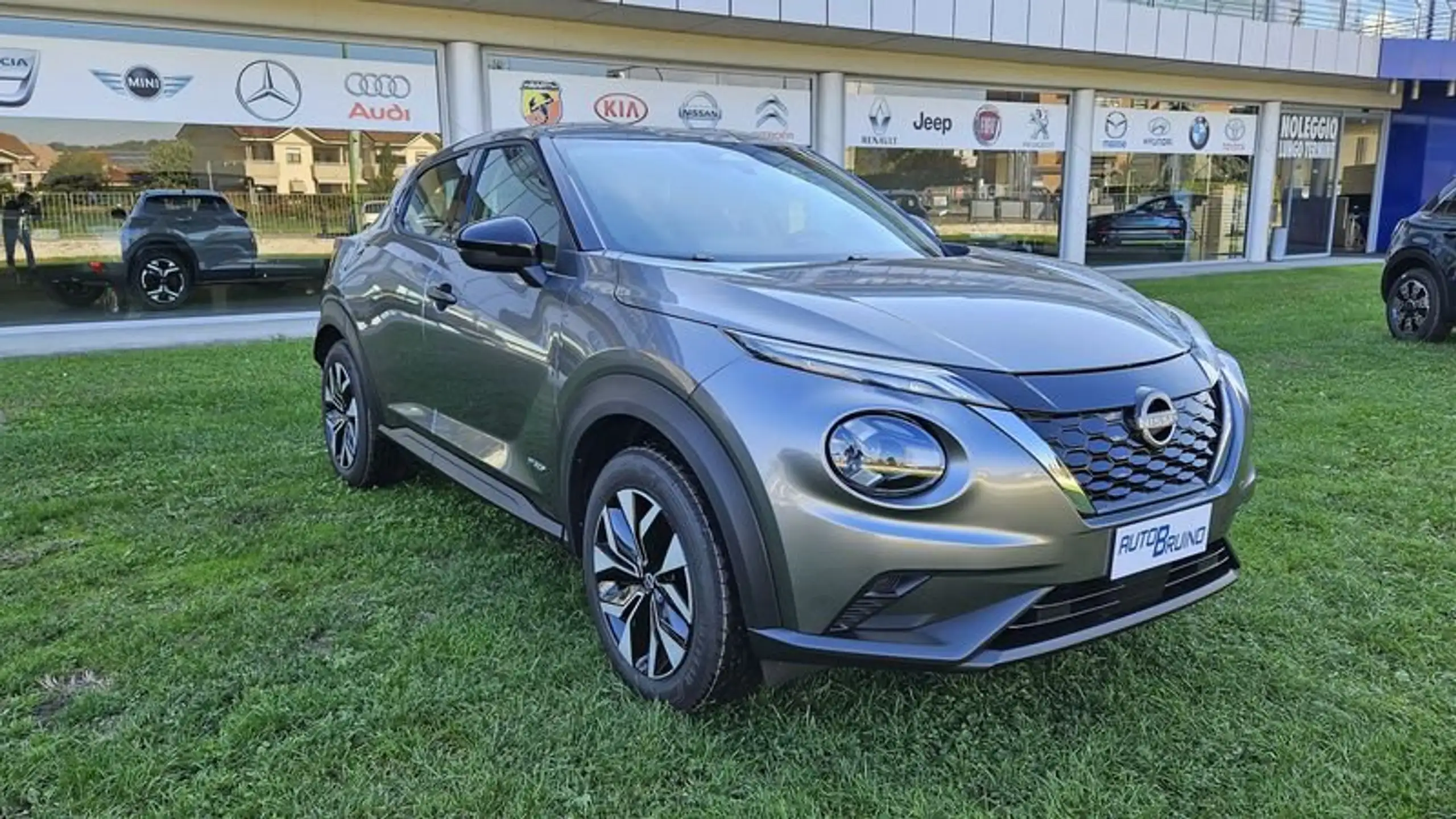 Nissan - Juke