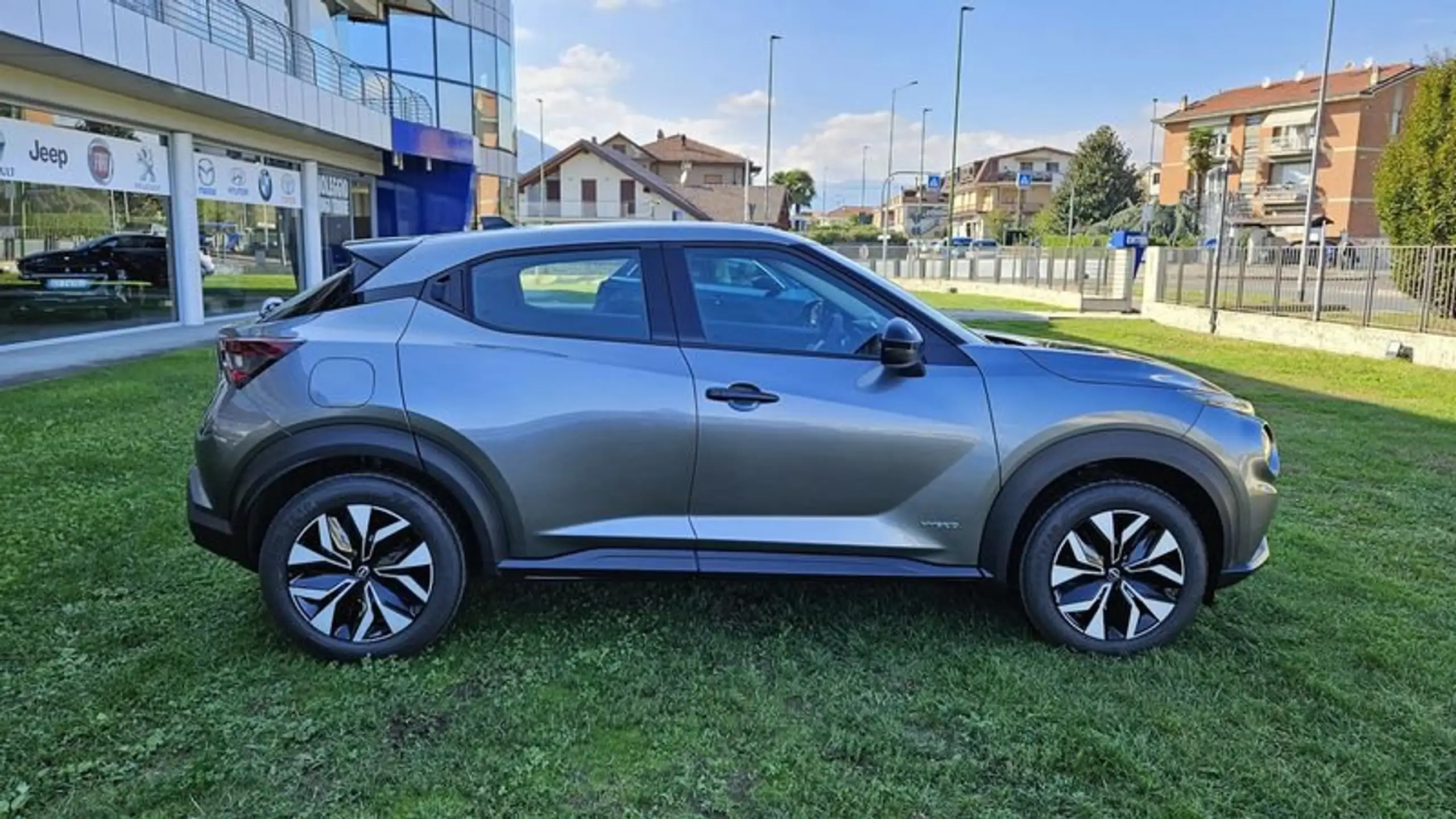 Nissan - Juke