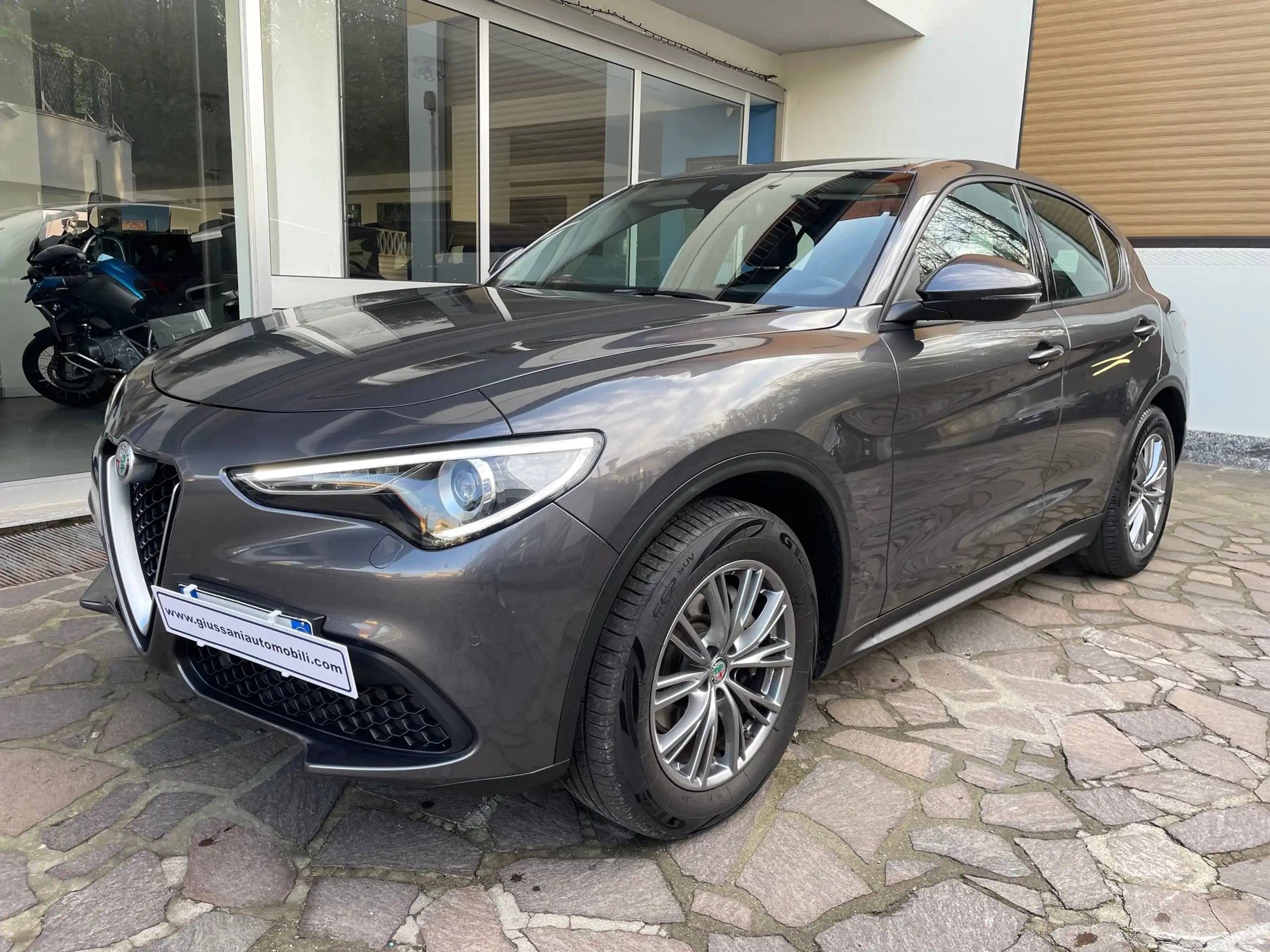 Alfa Romeo - Stelvio