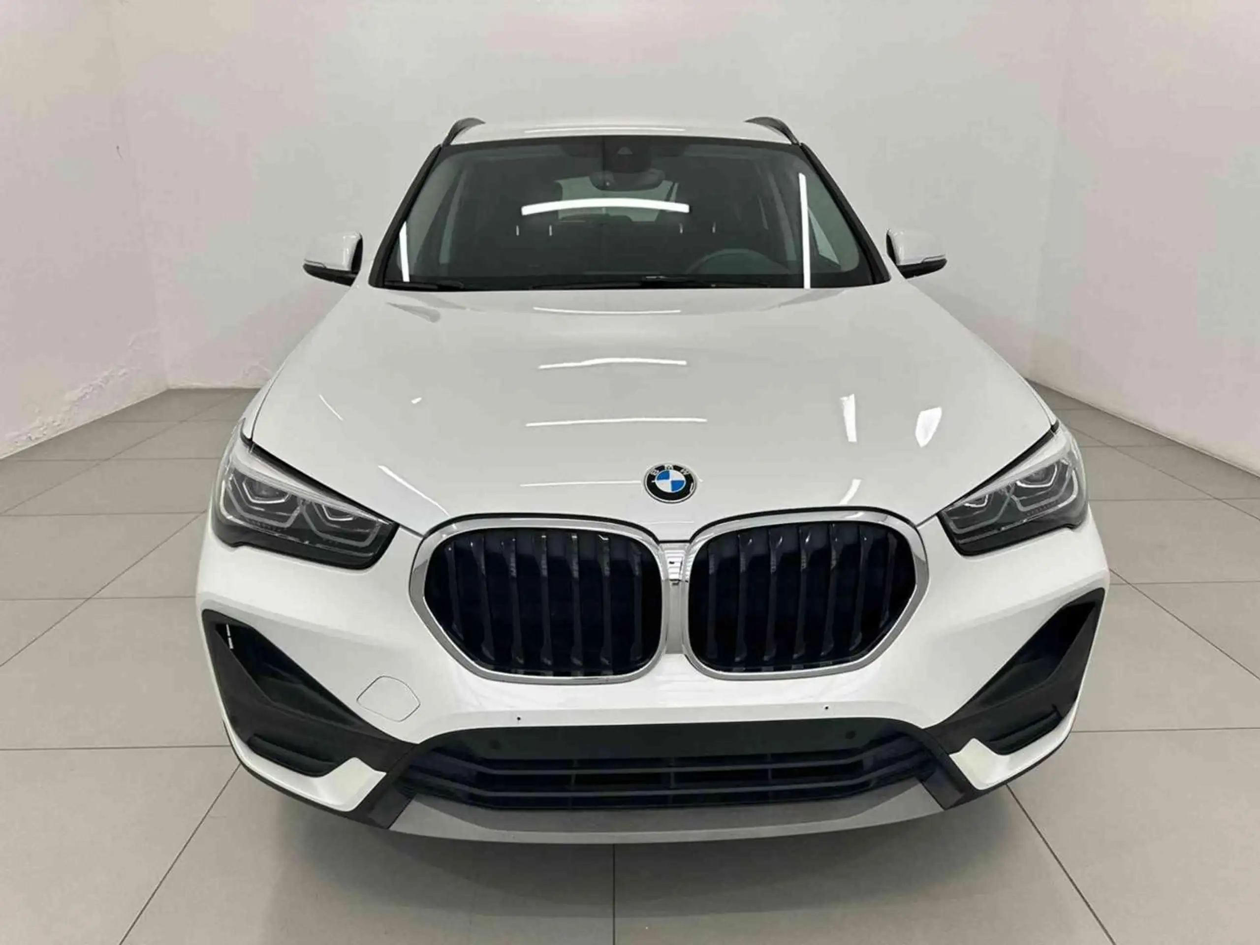 BMW - X1