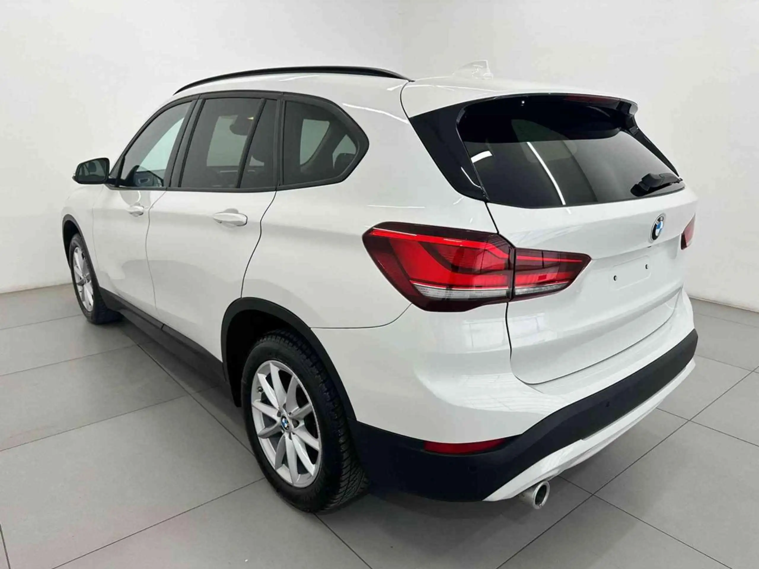 BMW - X1