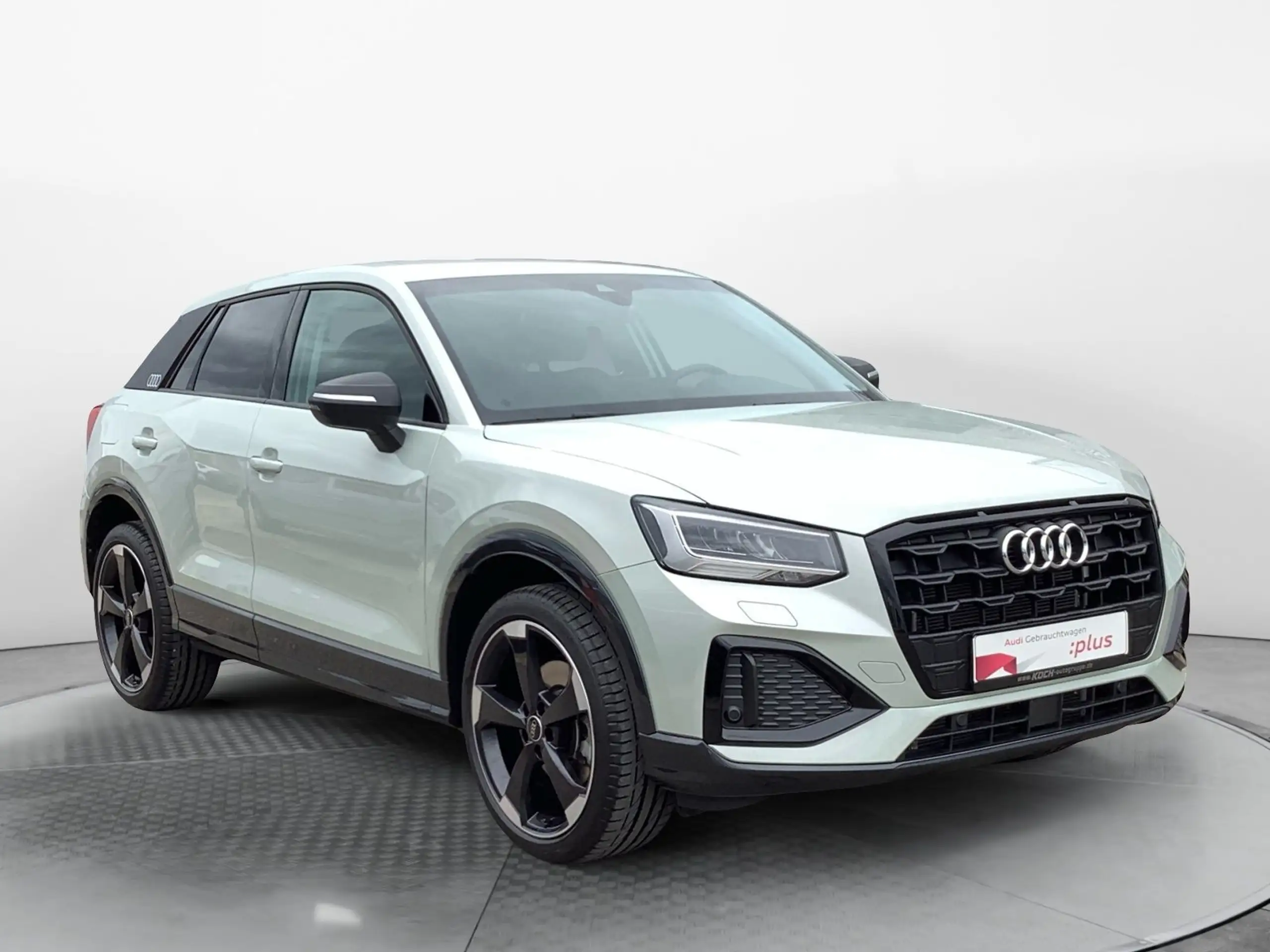 Audi - Q2