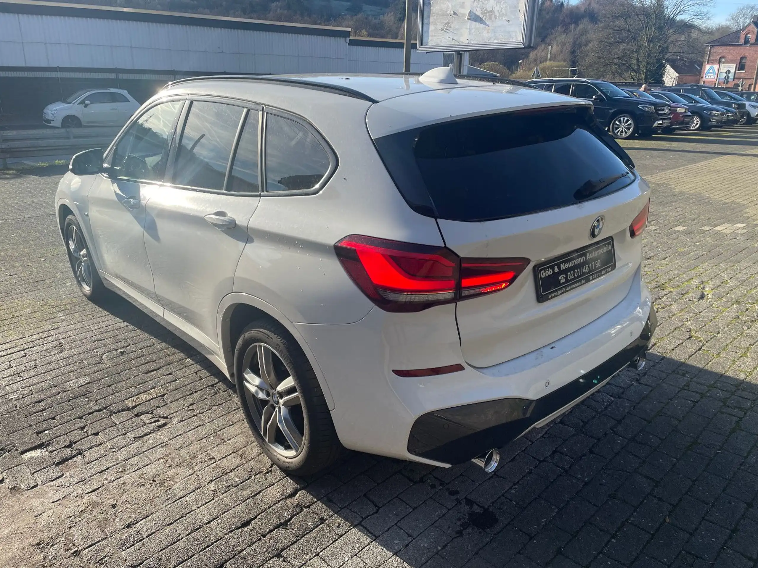 BMW - X1