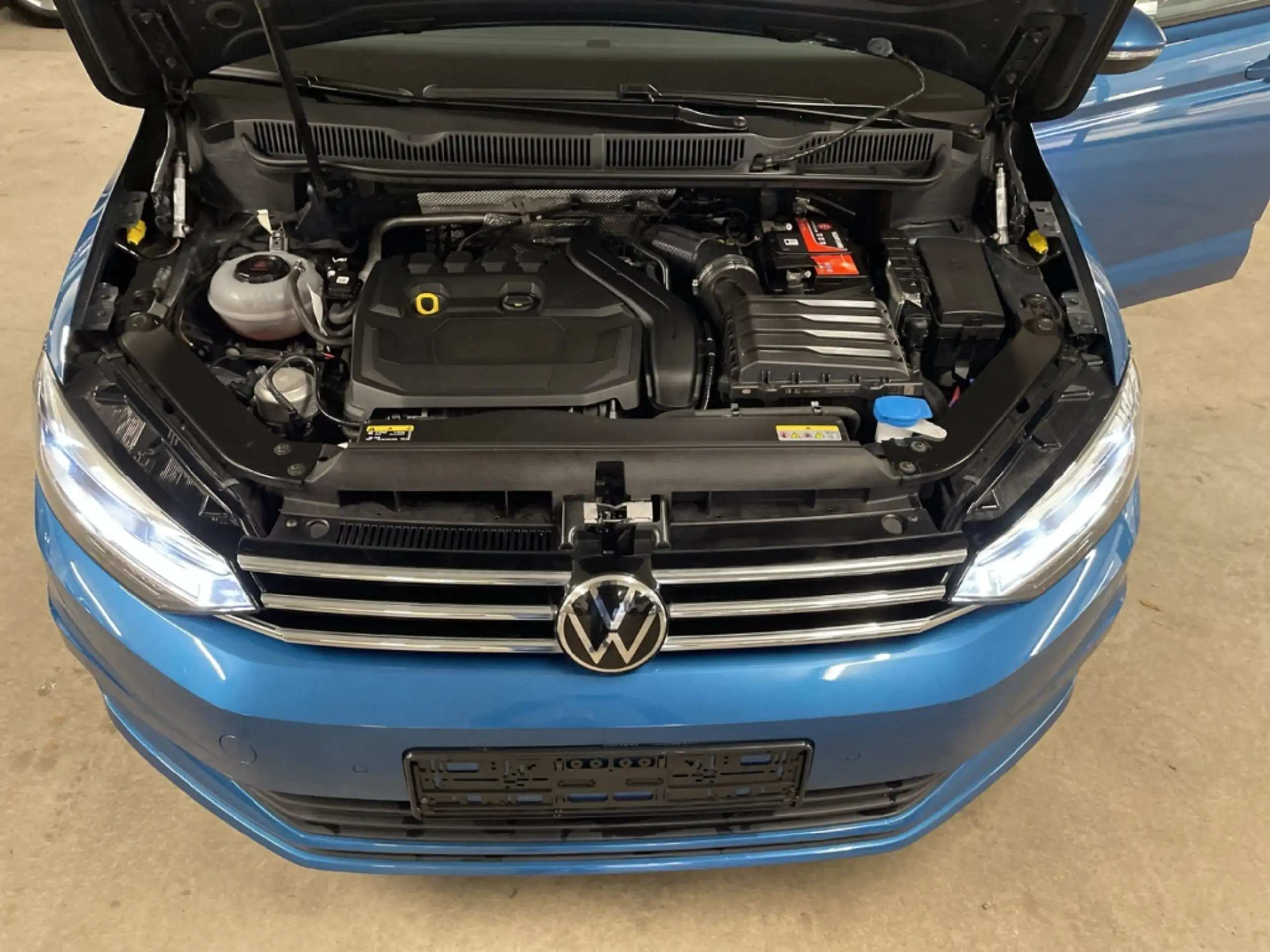 Volkswagen - Touran