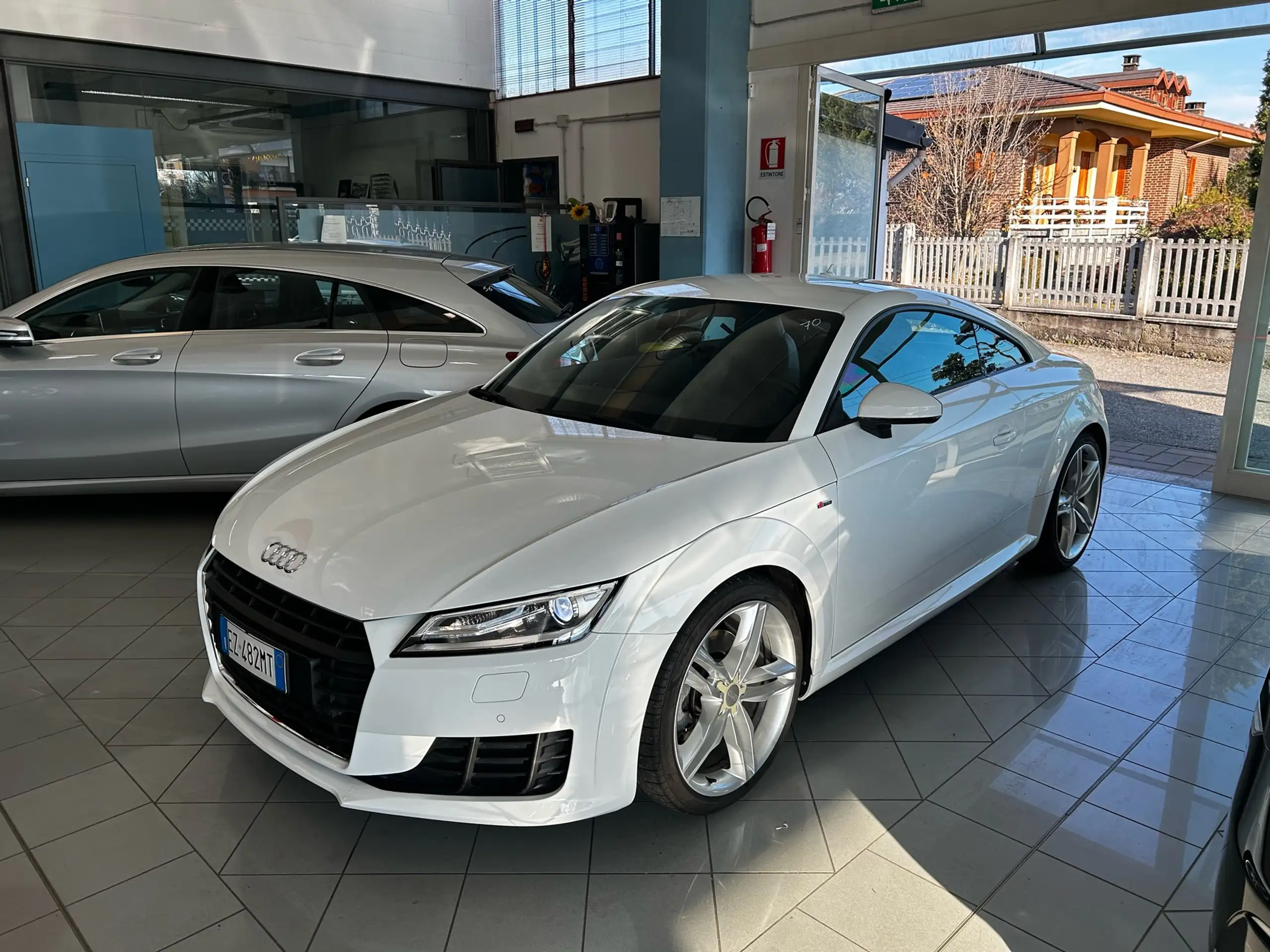 Audi - TT