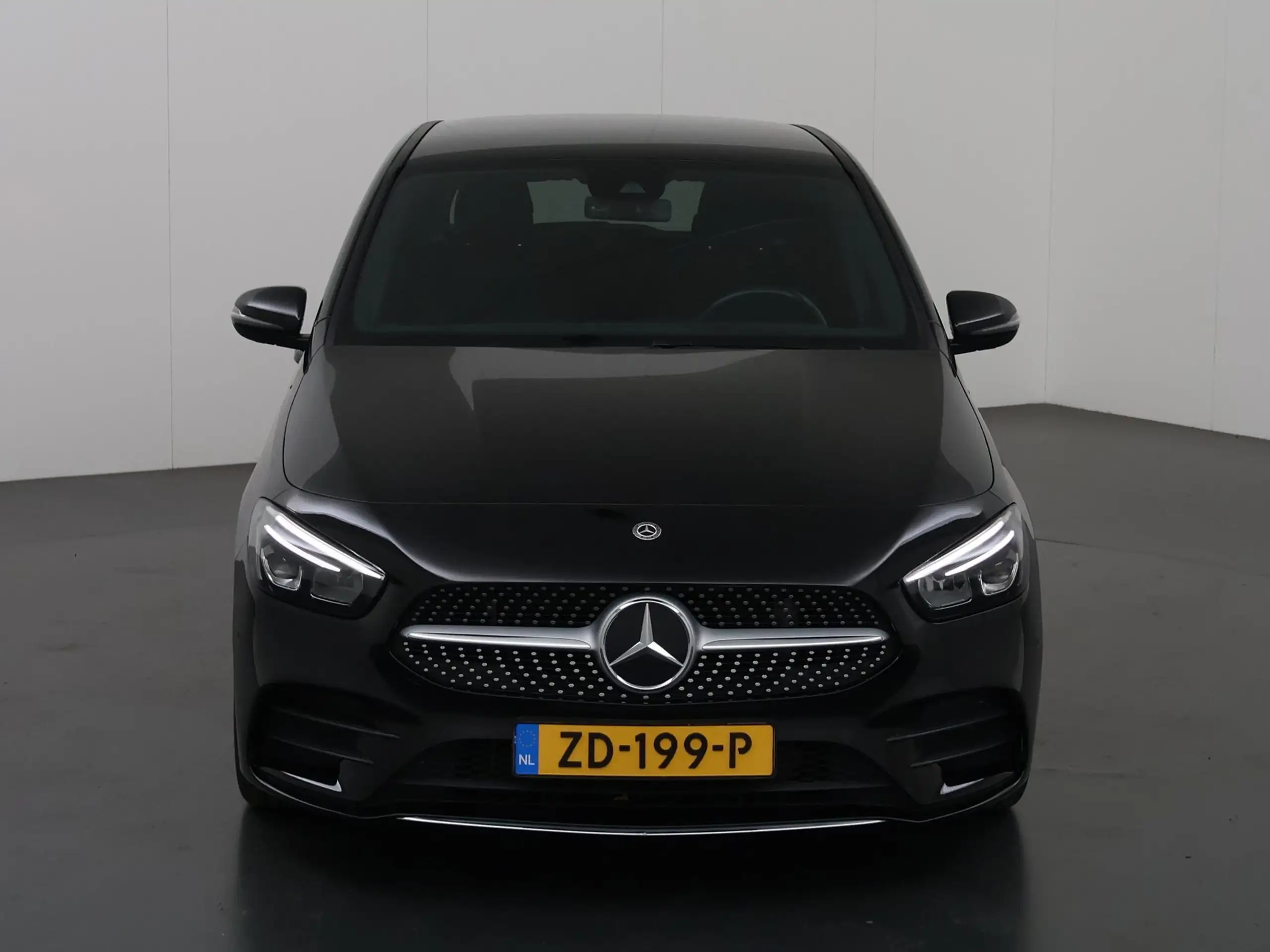 Mercedes-Benz B 180 2019