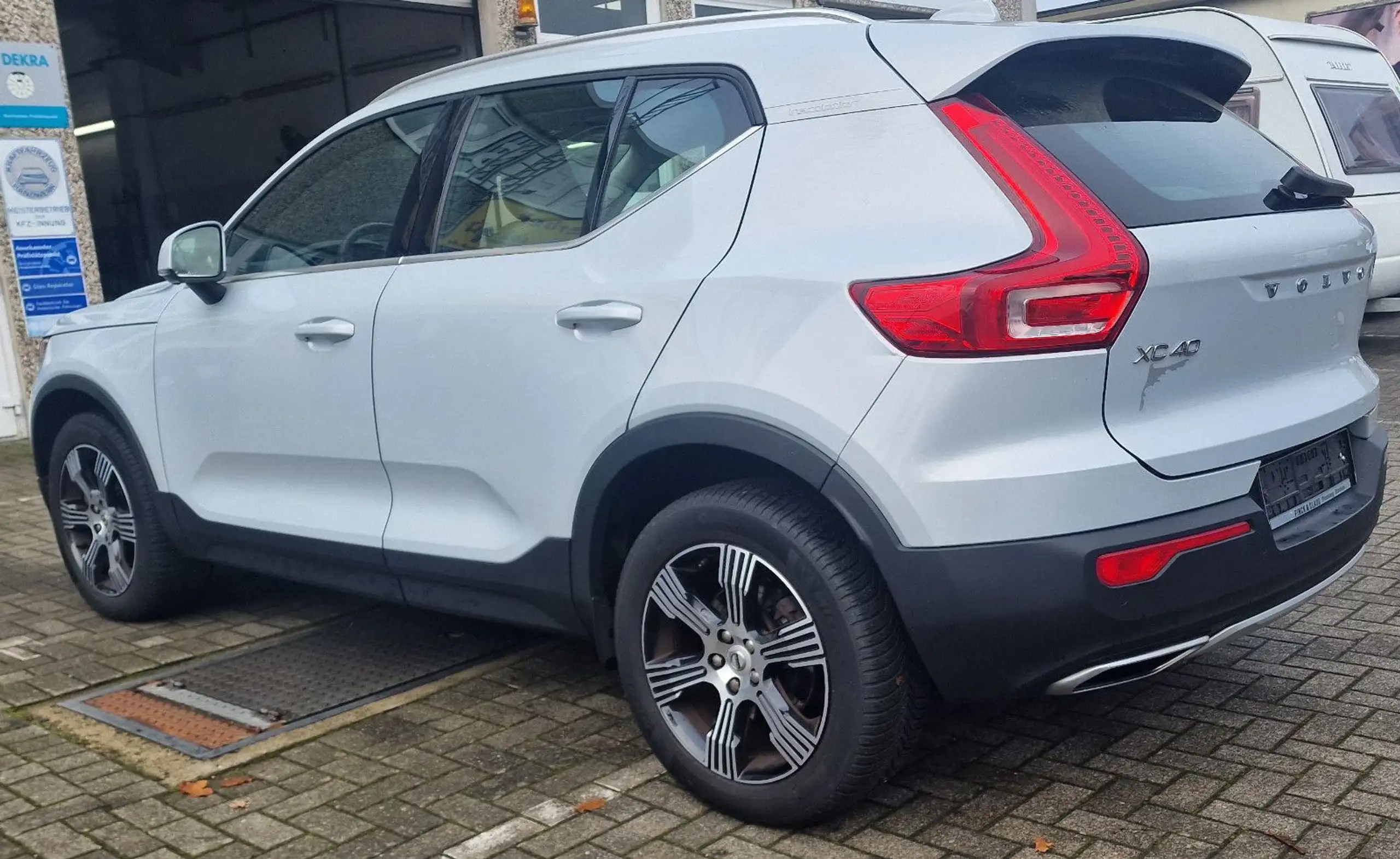 Volvo - XC40