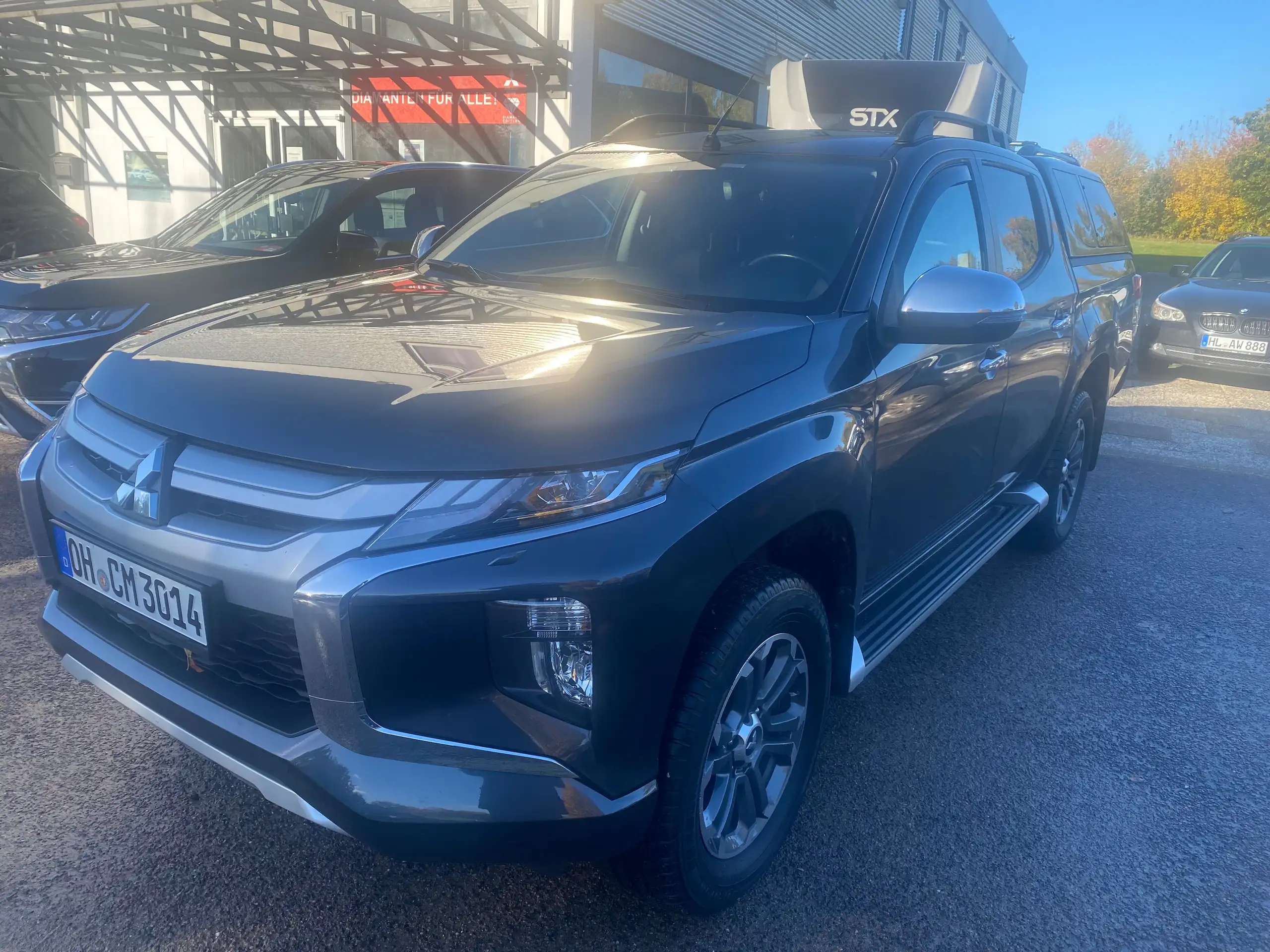 Mitsubishi - L200