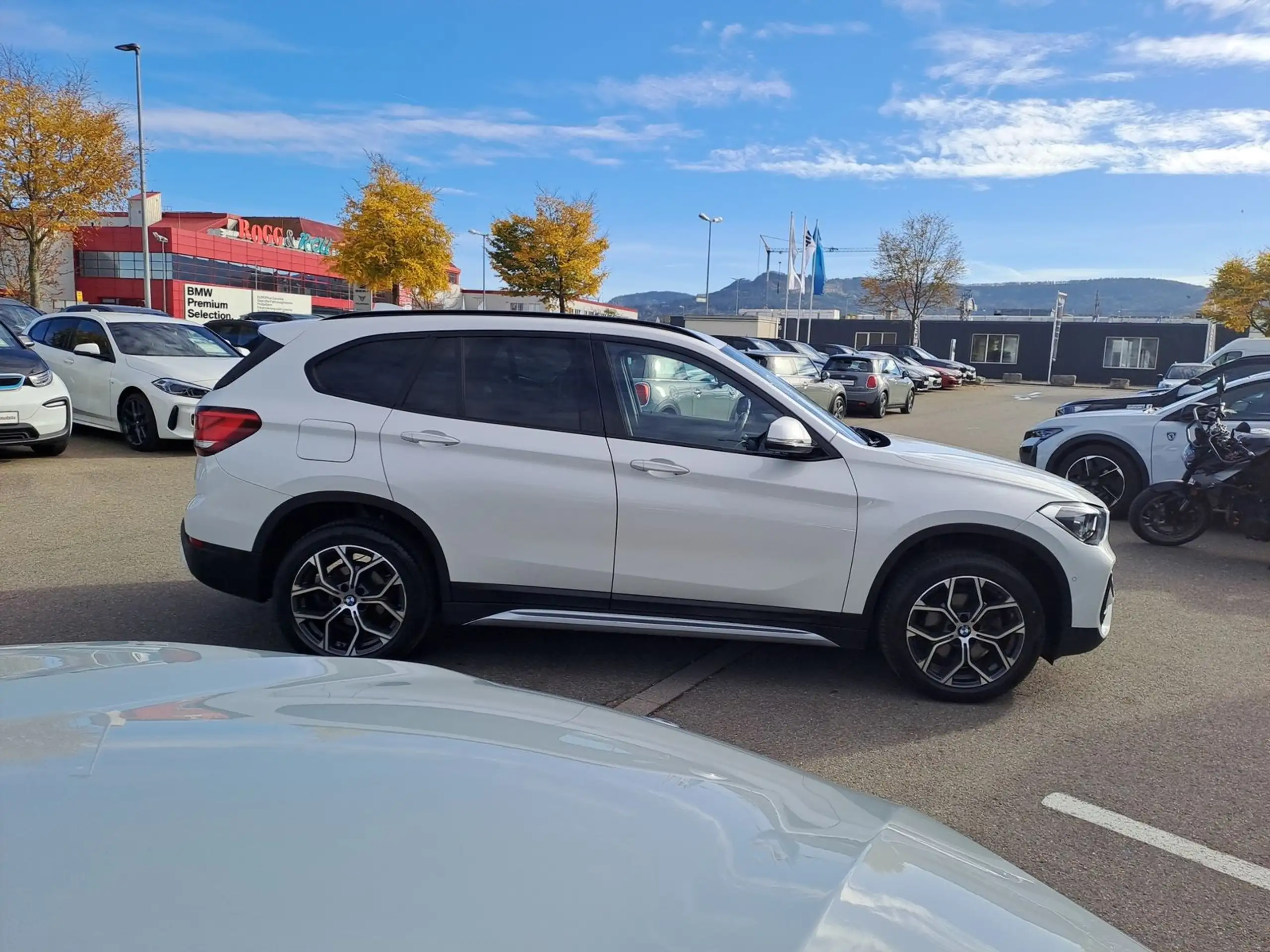 BMW - X1