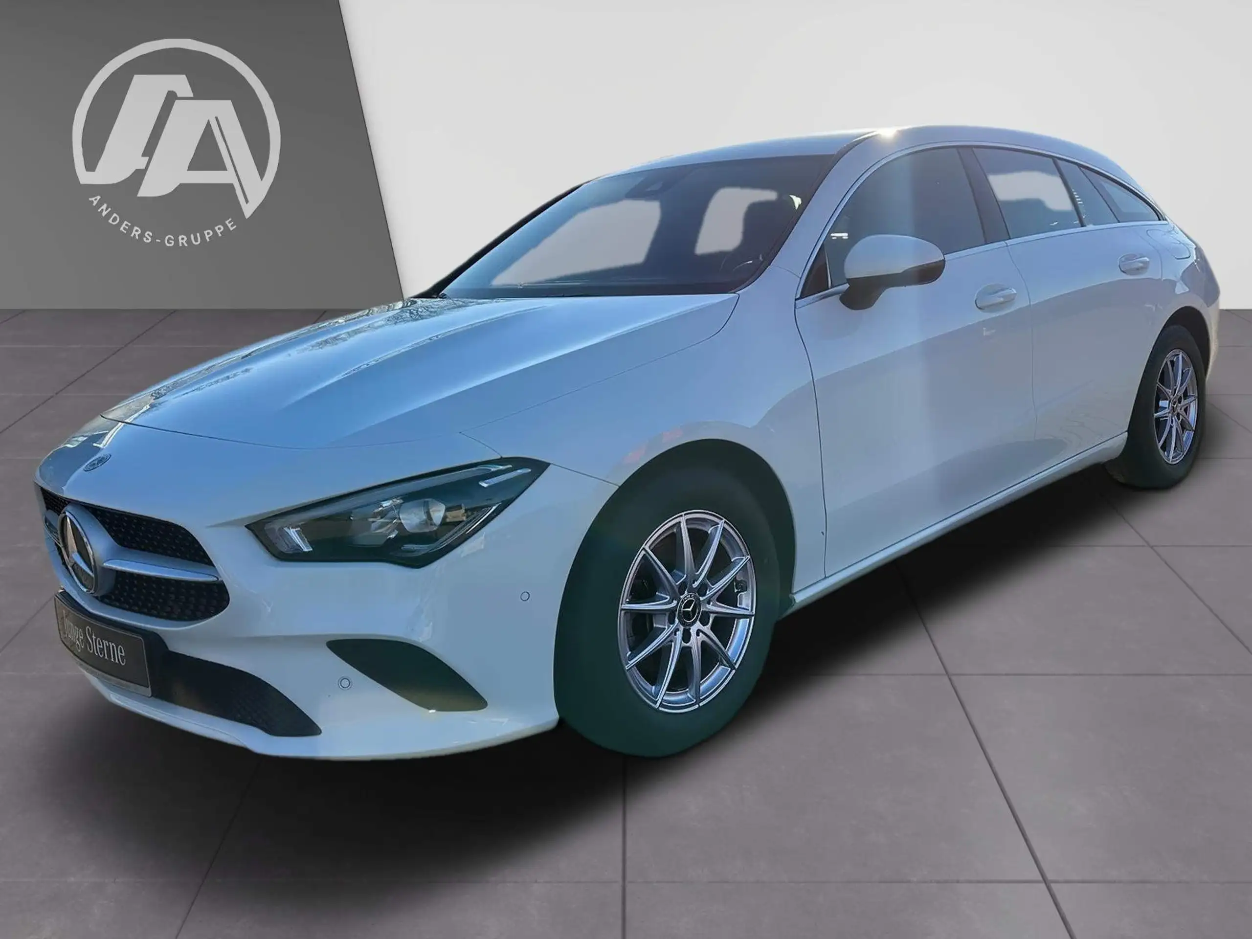 Mercedes-Benz - CLA 180