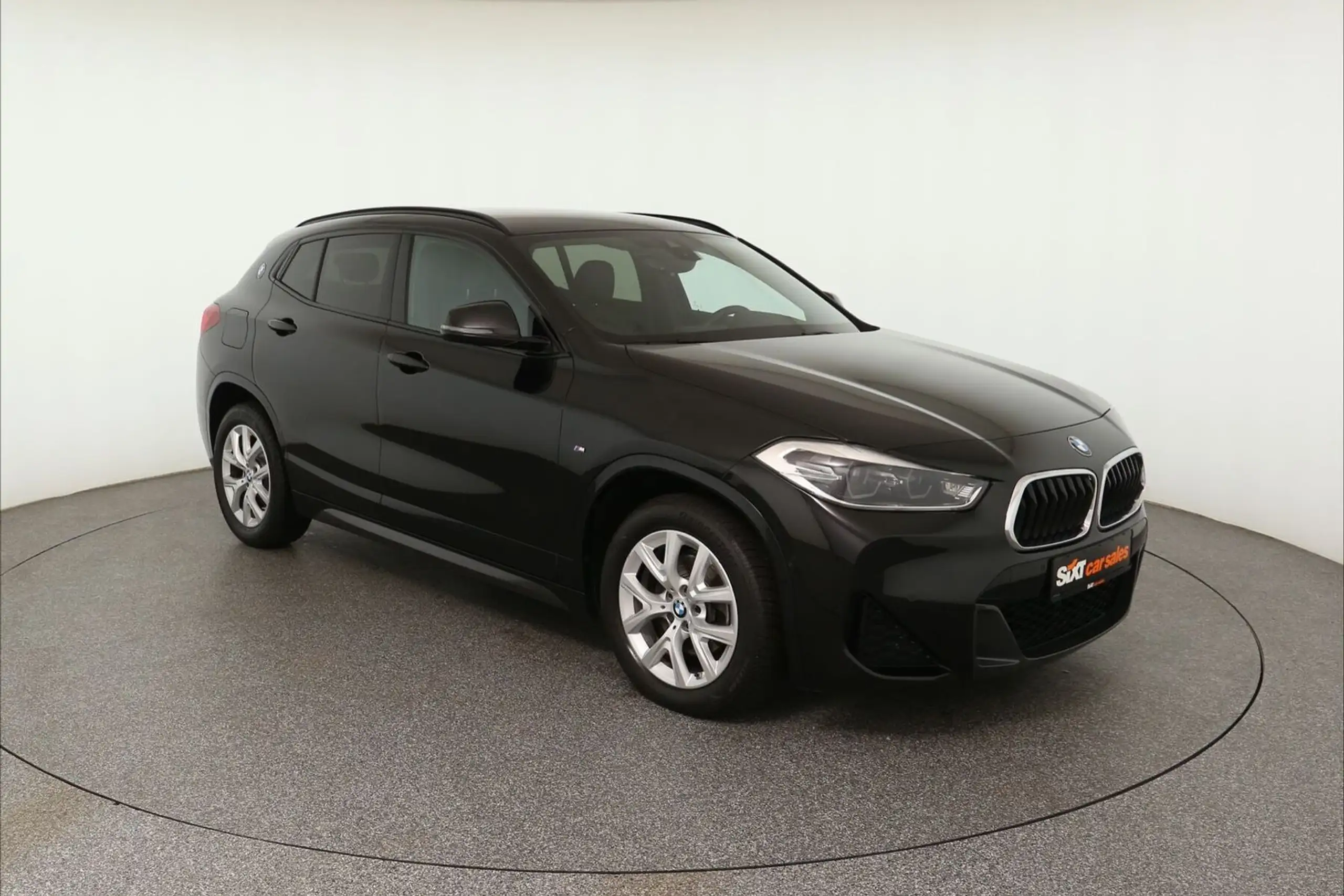 BMW - X2