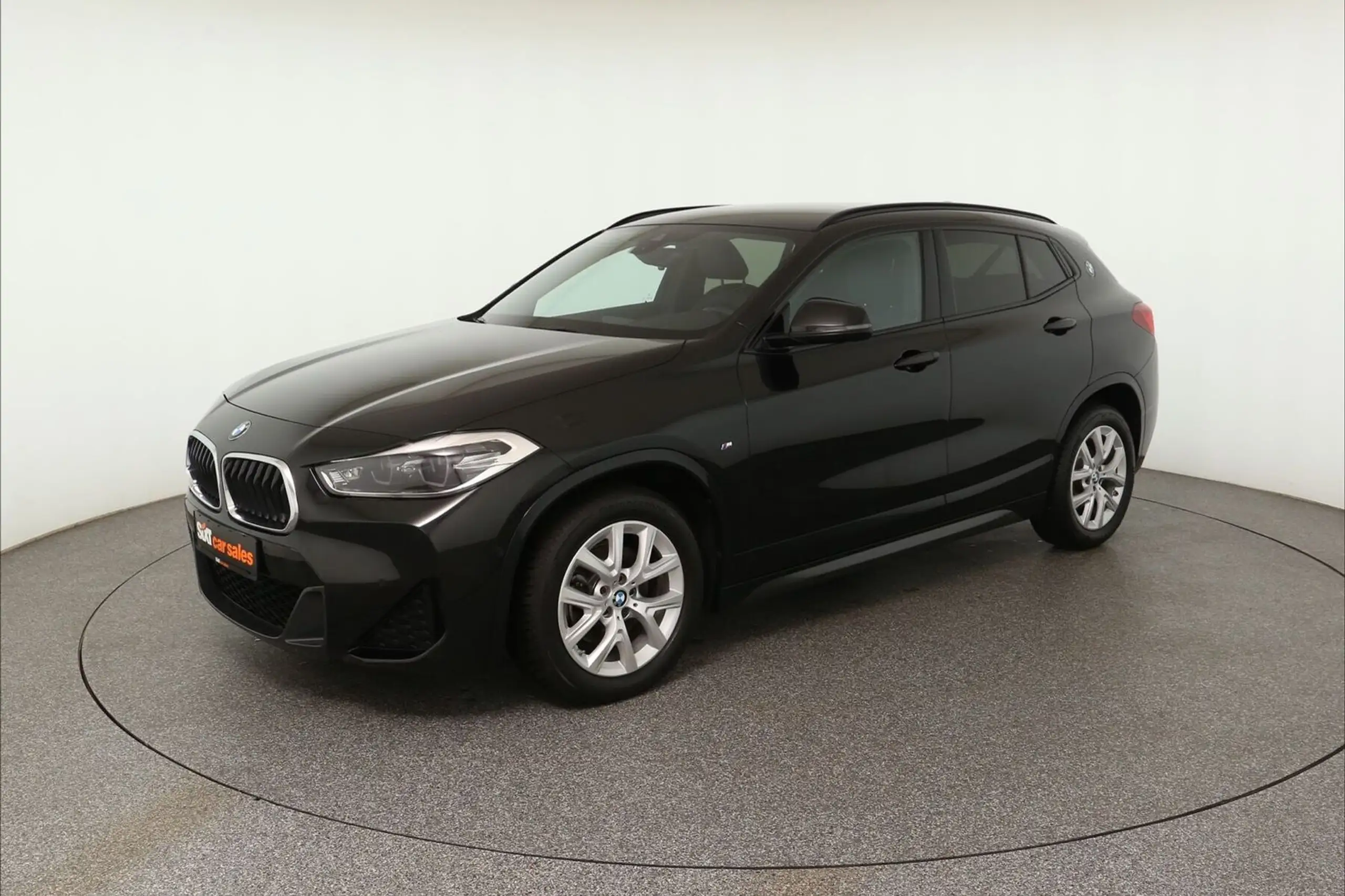 BMW - X2