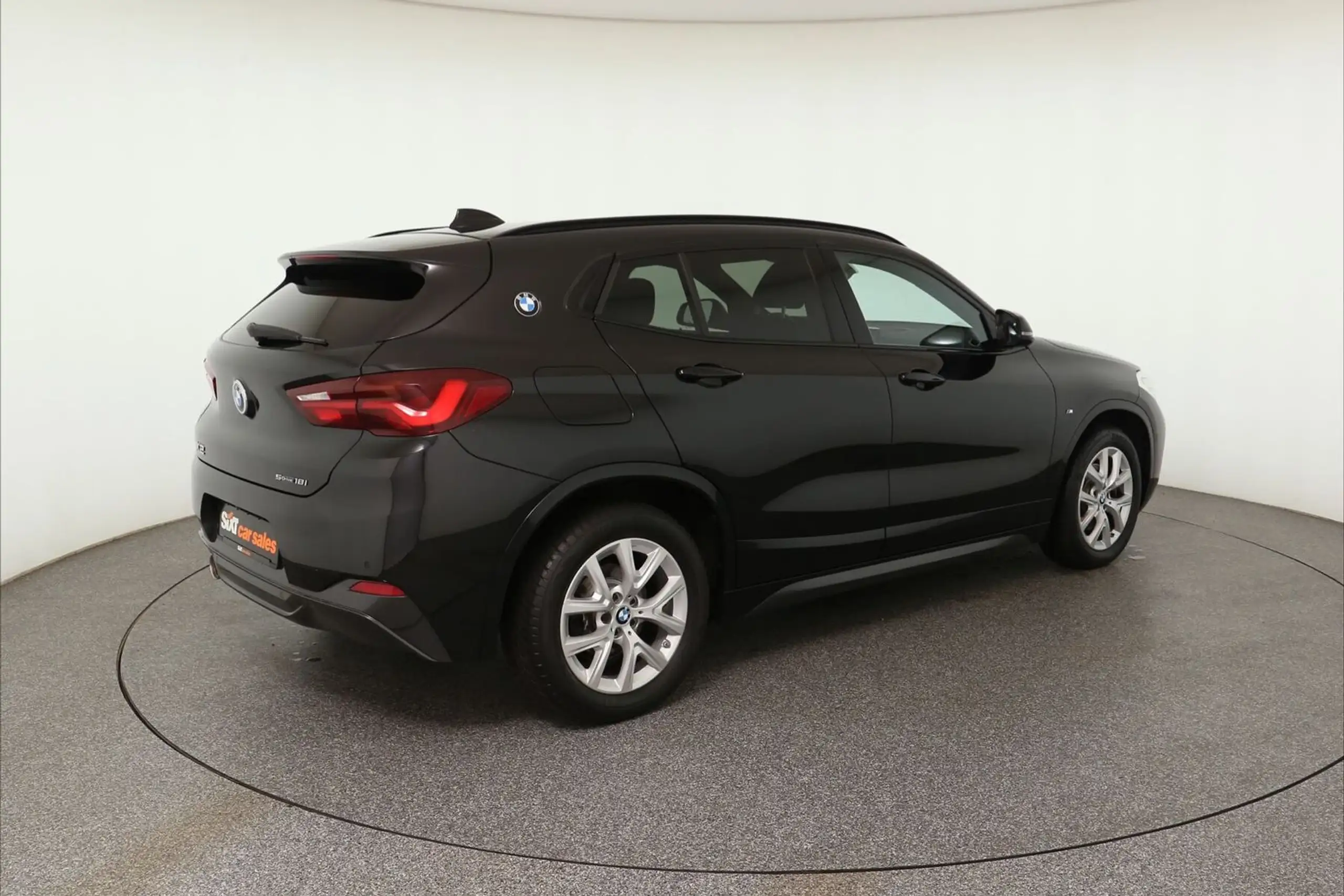 BMW - X2