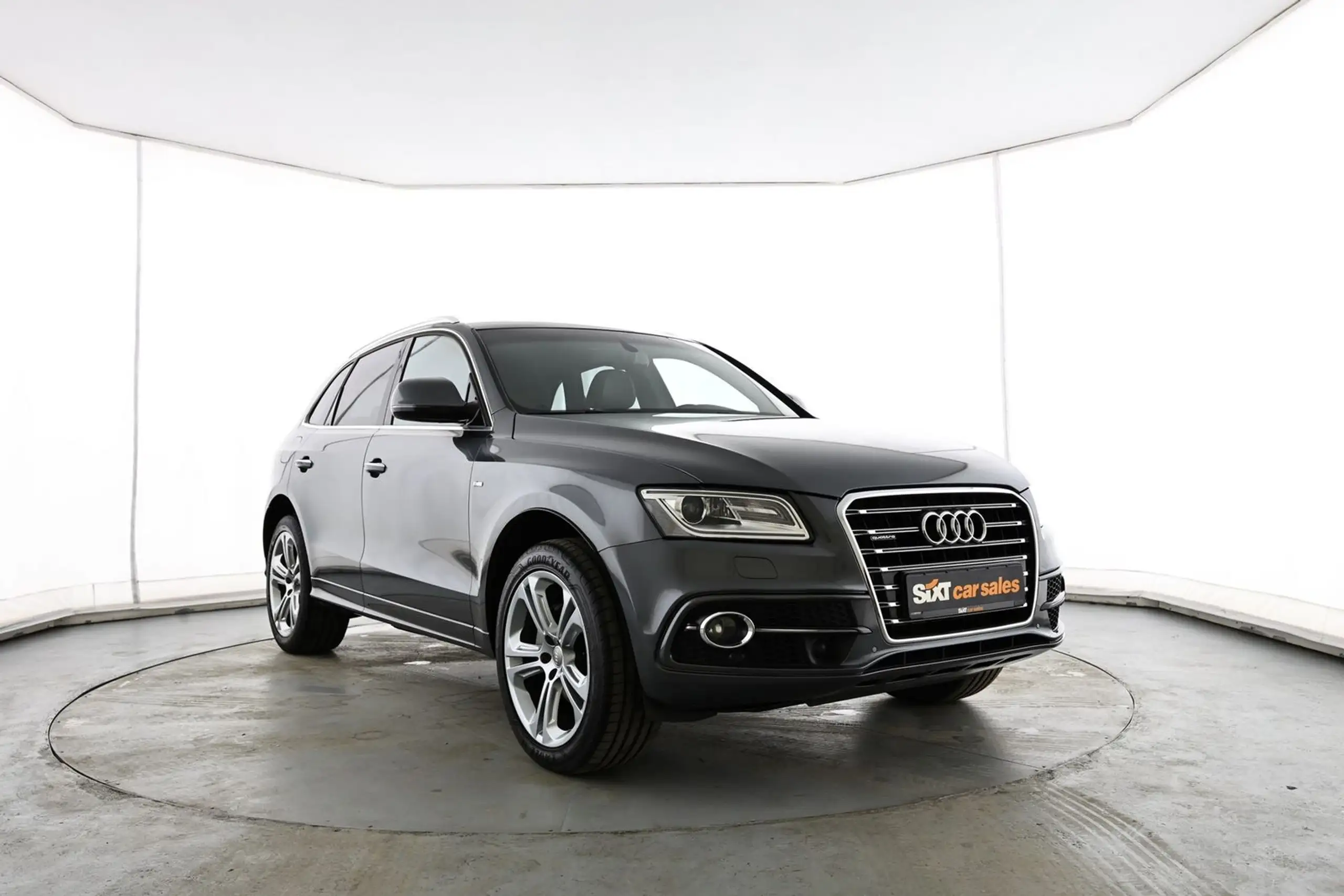 Audi - Q5