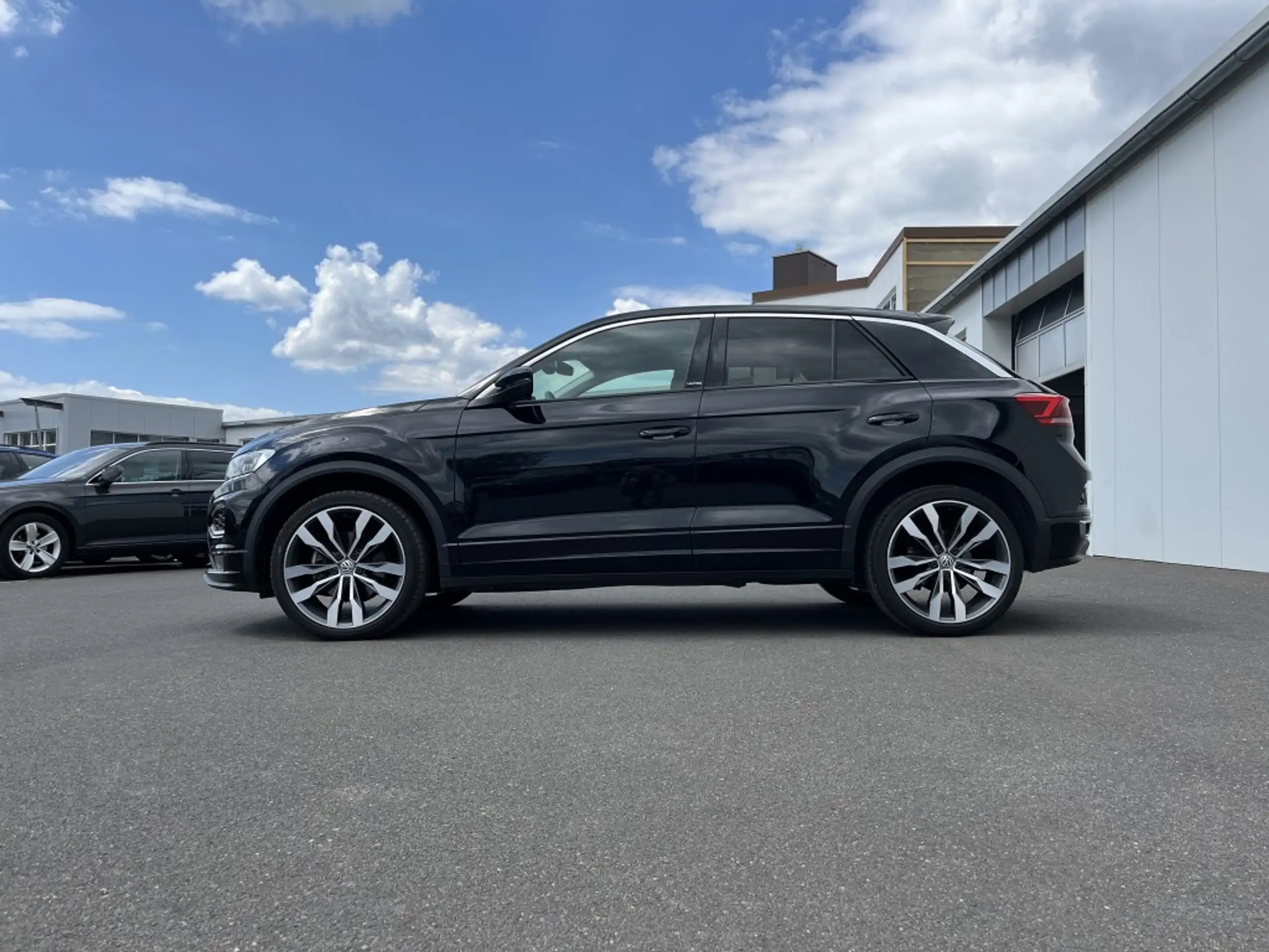 Volkswagen - T-Roc