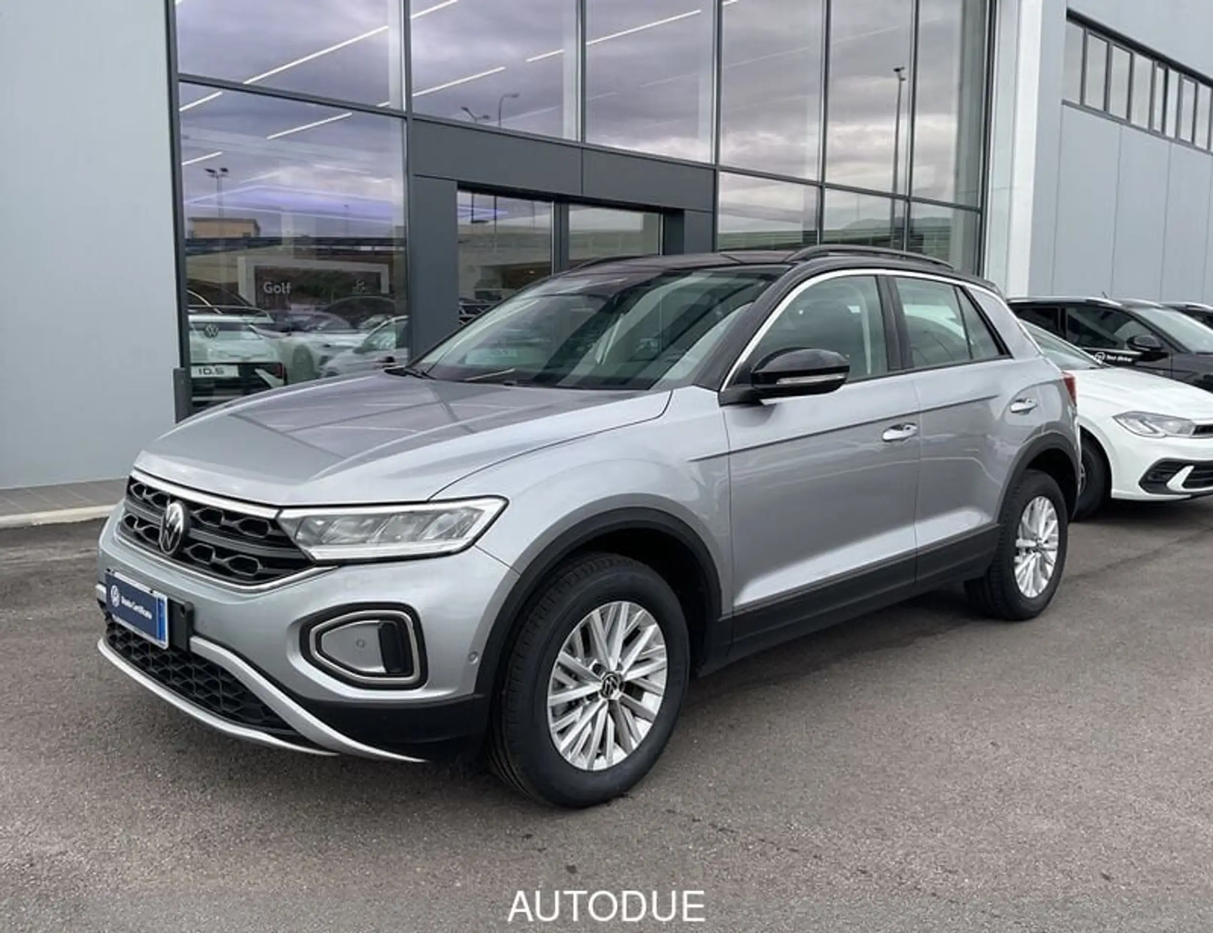 Volkswagen T-Roc 2023