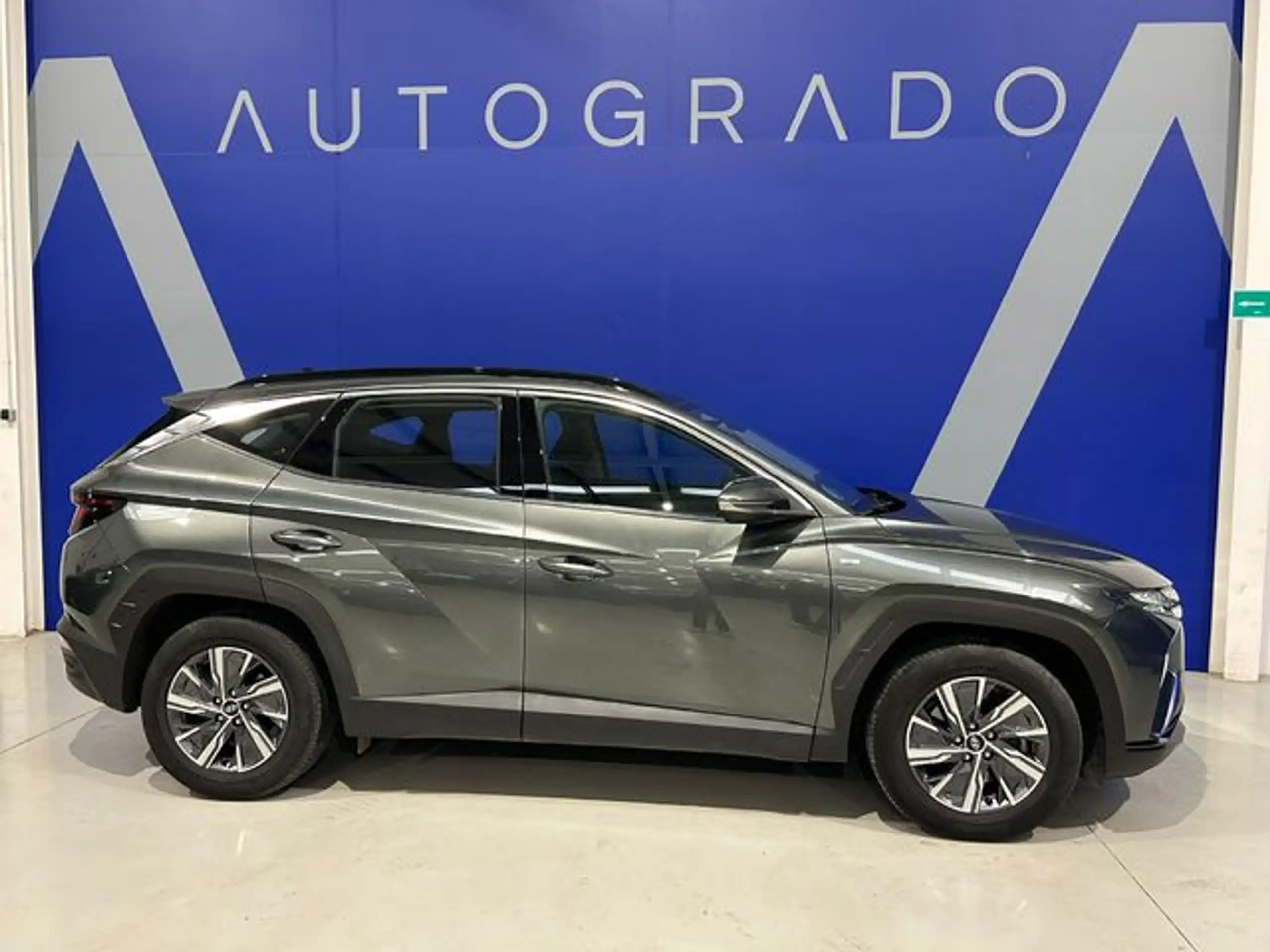 Hyundai - TUCSON