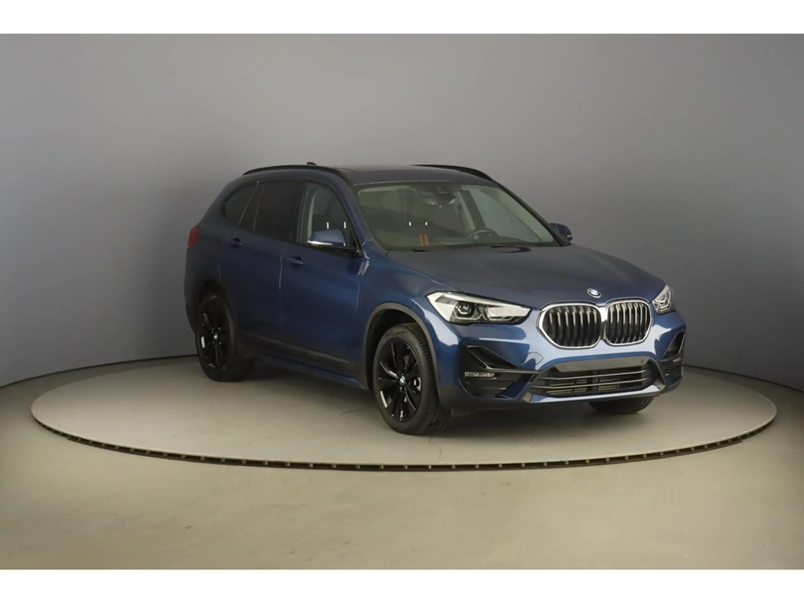 BMW - X1