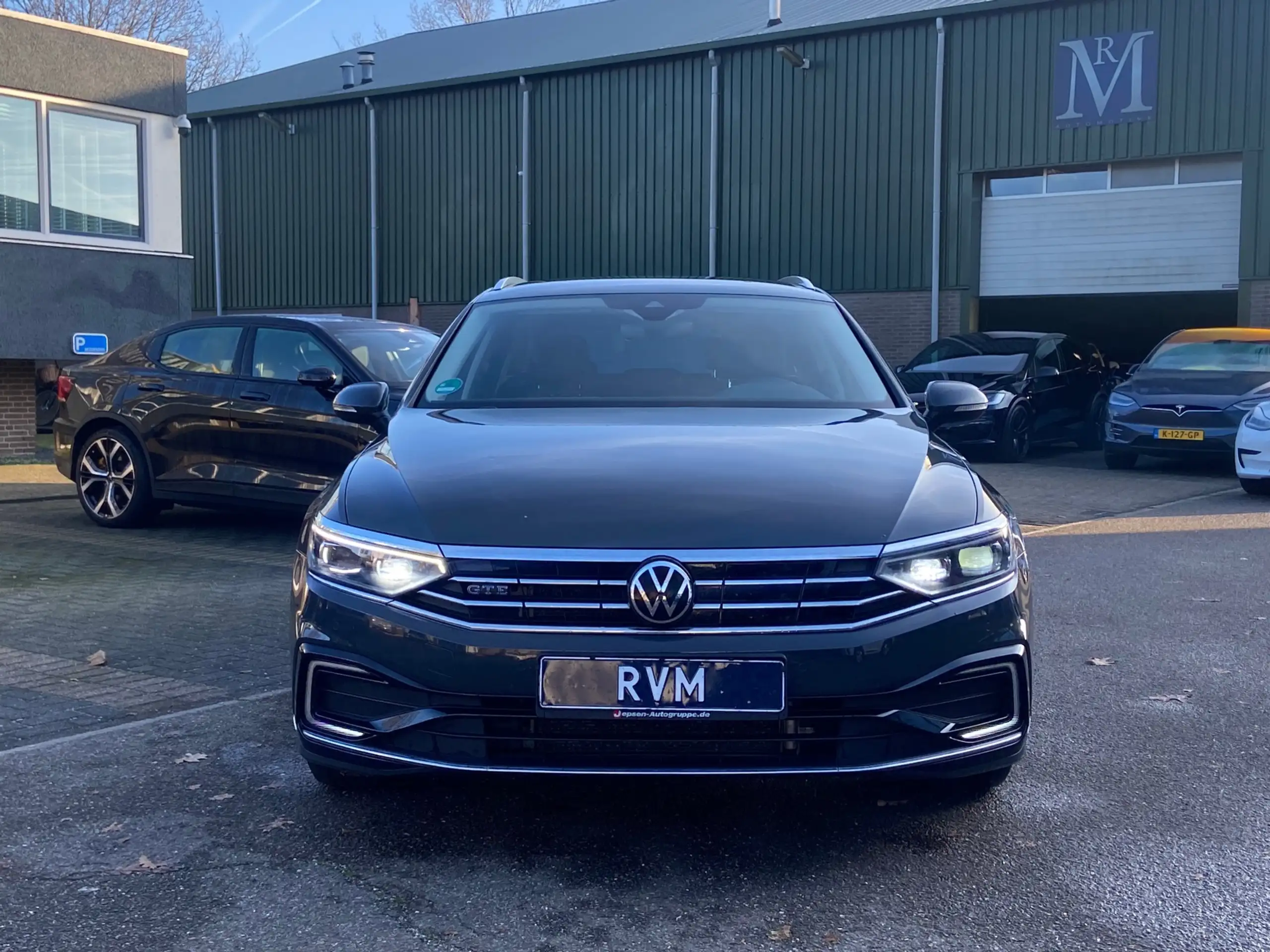 Volkswagen - Passat Variant