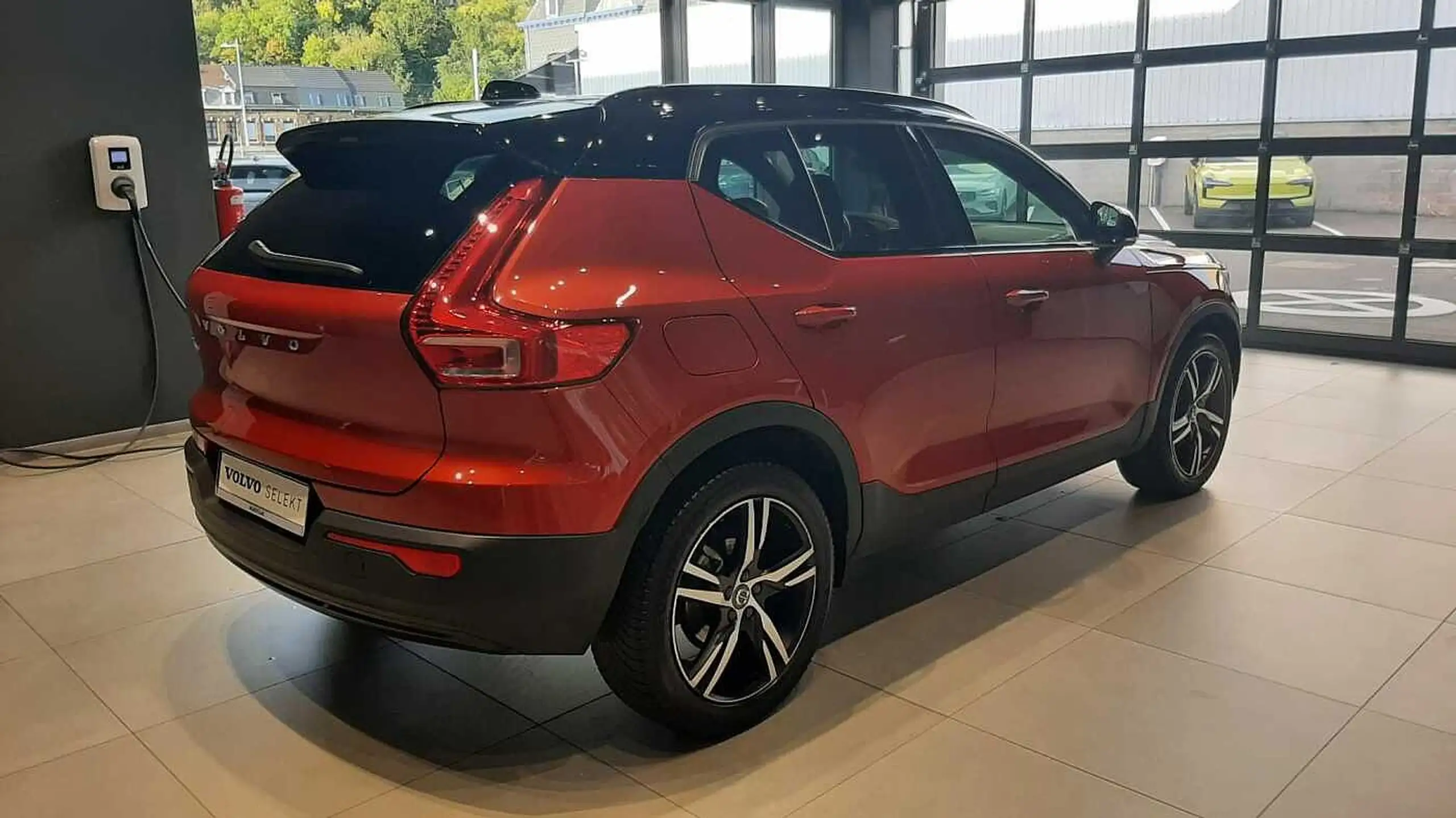 Volvo - XC40