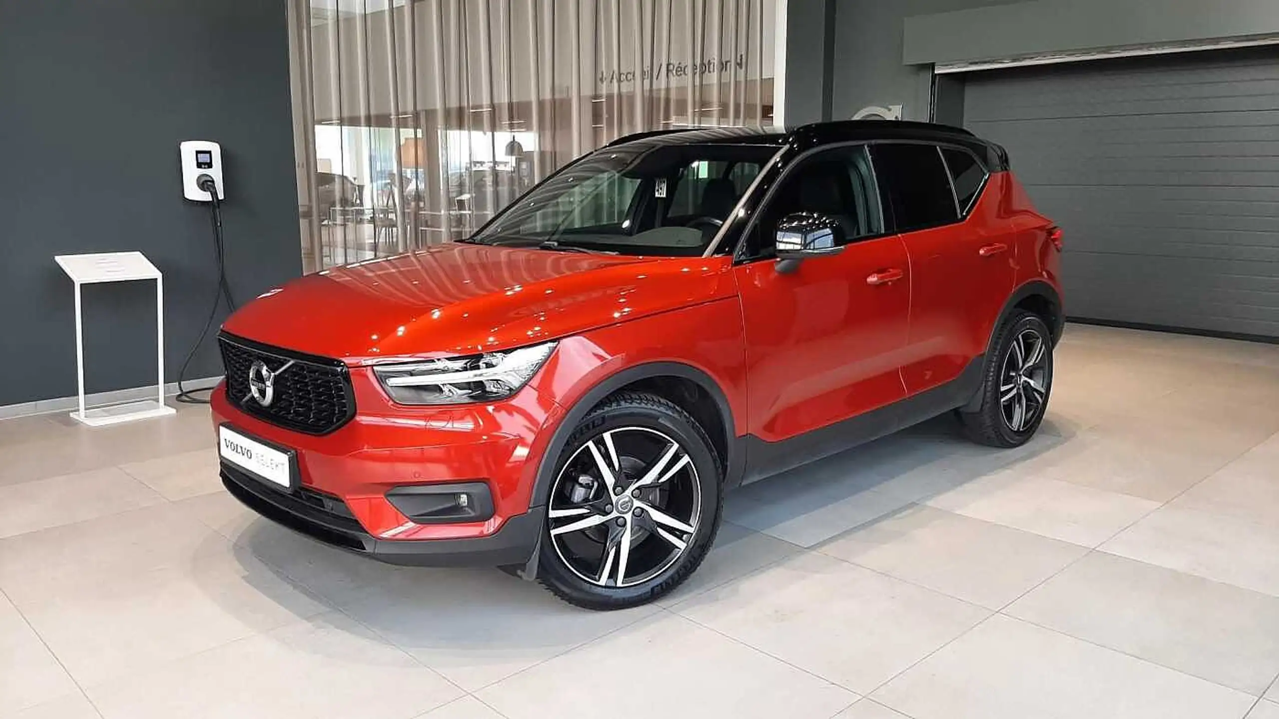 Volvo - XC40