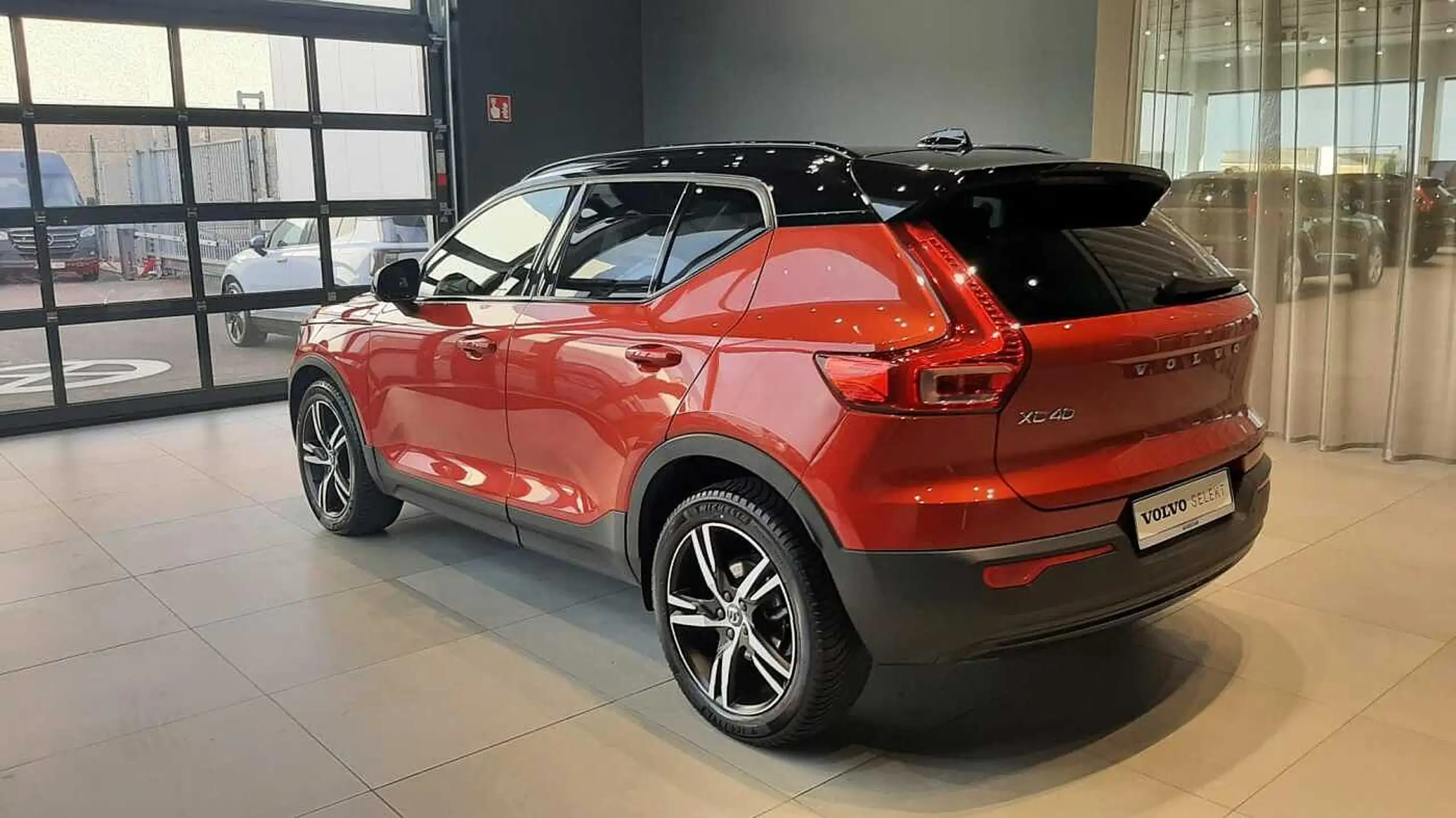 Volvo - XC40