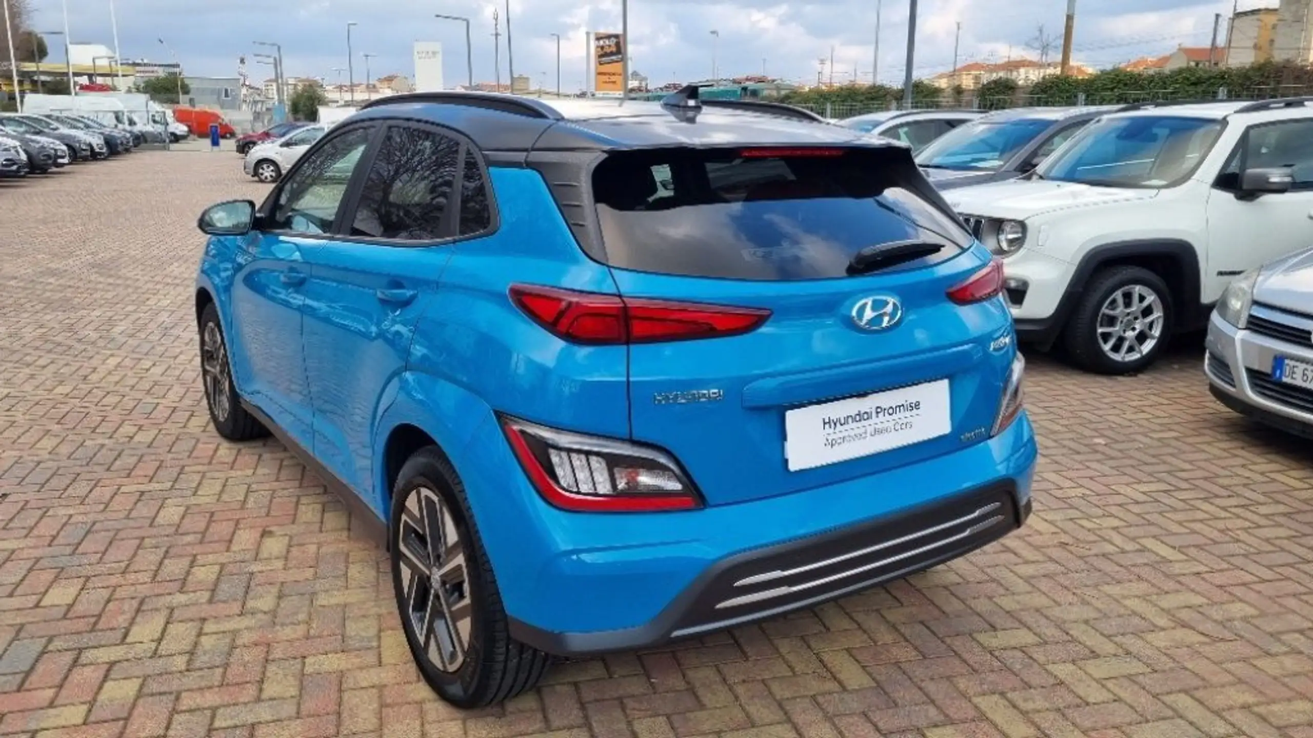 Hyundai - KONA