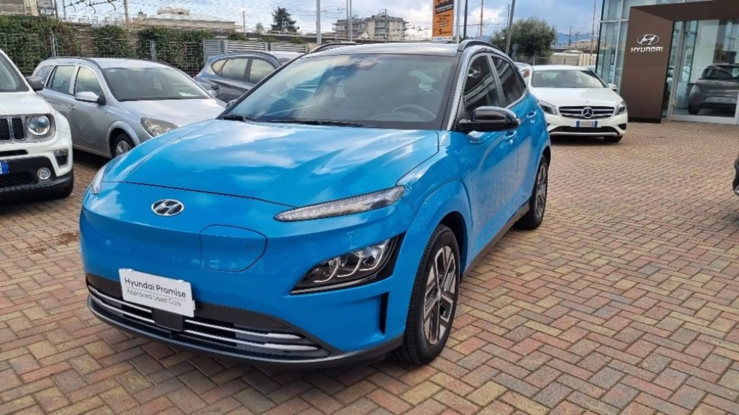 Hyundai - KONA