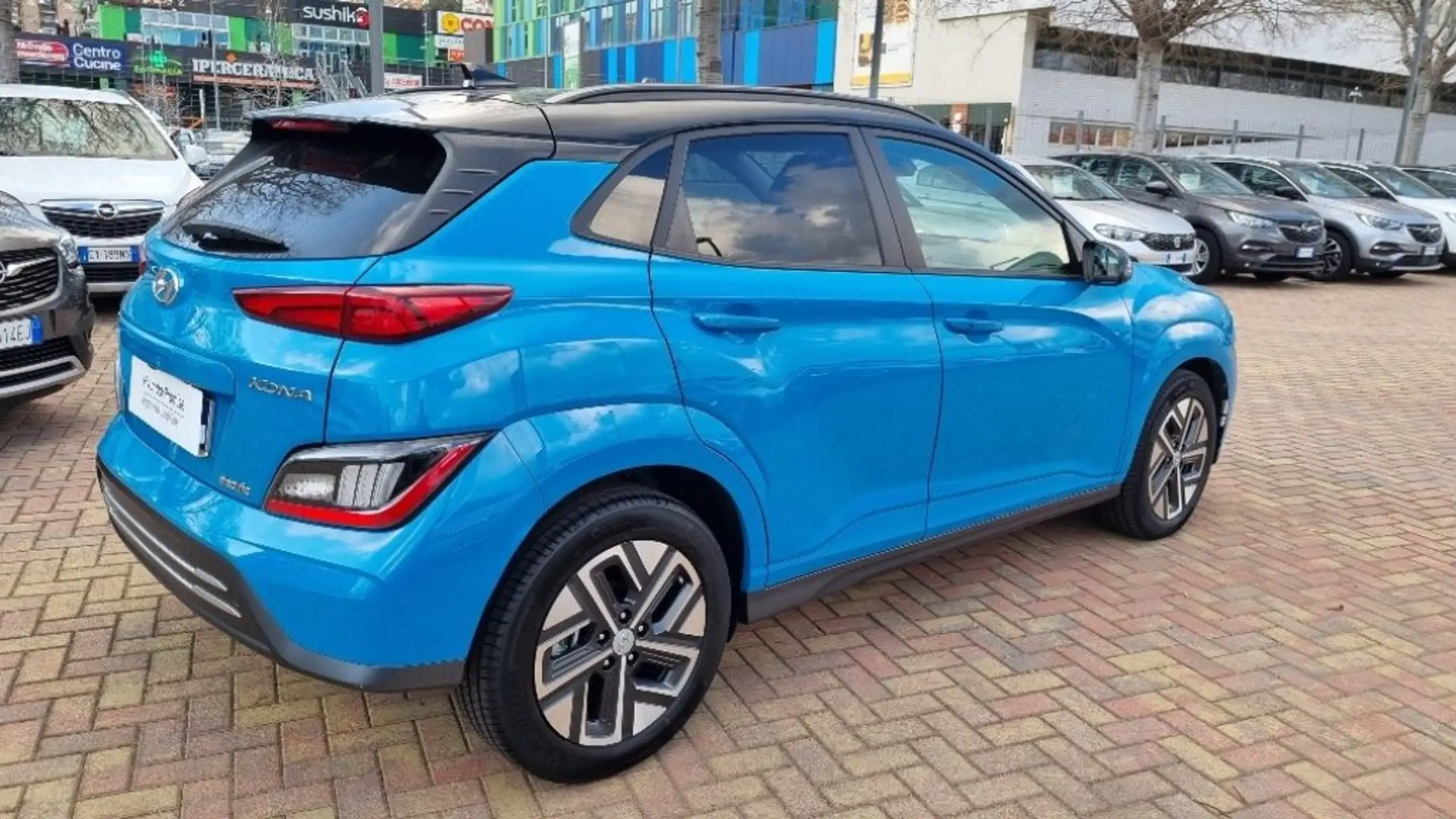 Hyundai - KONA